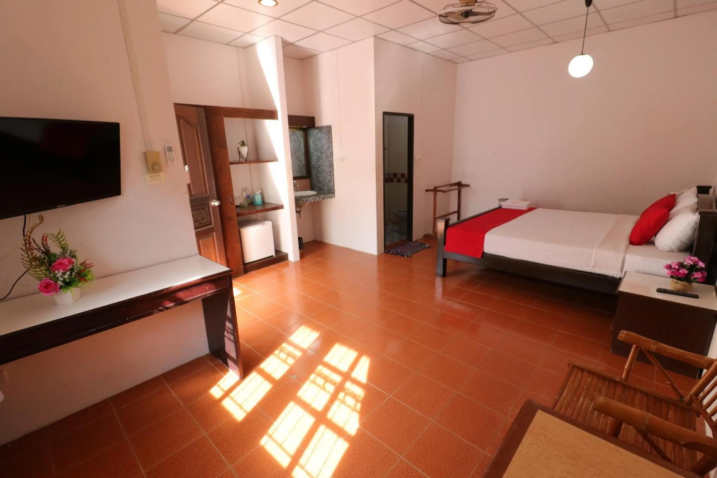 Bedroom, Bed in Baan Nat The Village