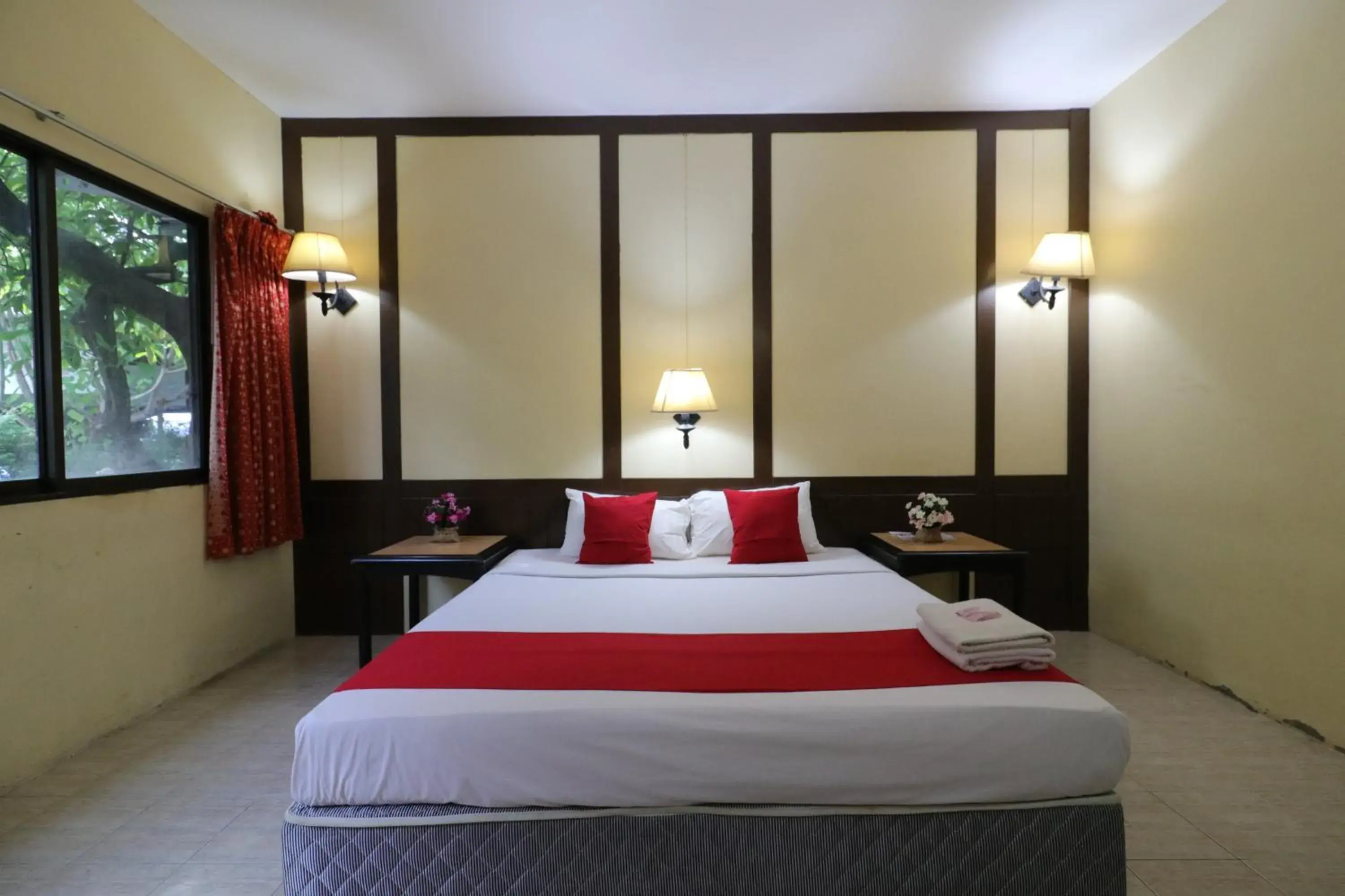 Standard Double Room in Baan Nat The Village SHA Certified Standard Double Room in Baan Nat The Village SHA Certified