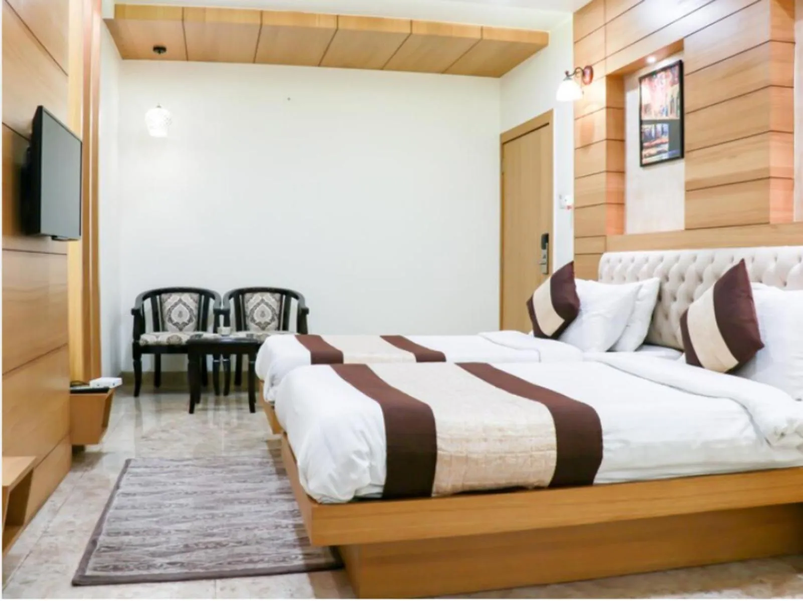 Bedroom, Bed in Hotel Aditya Residency