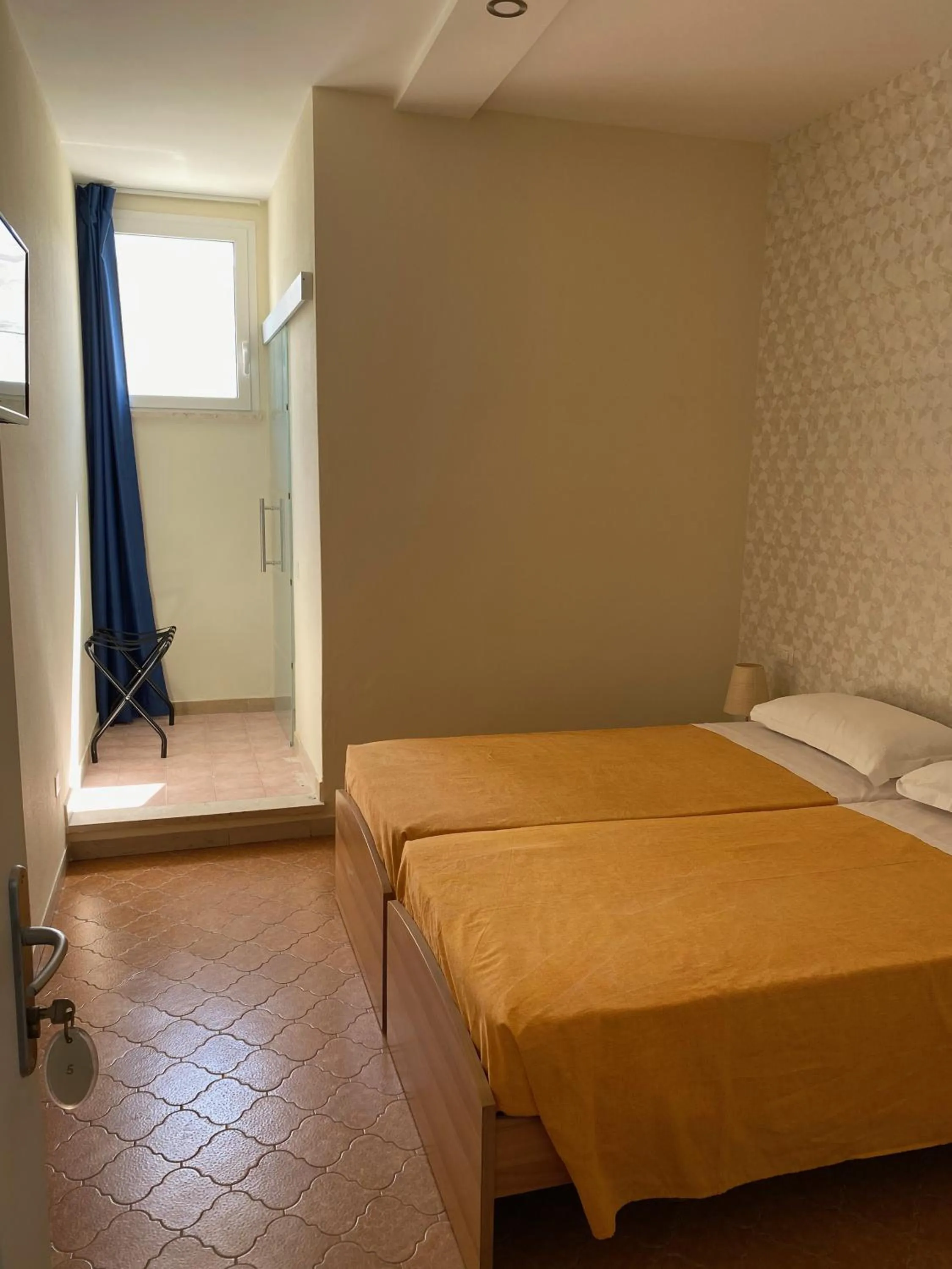 Bed in Acquaviva Experience B&B