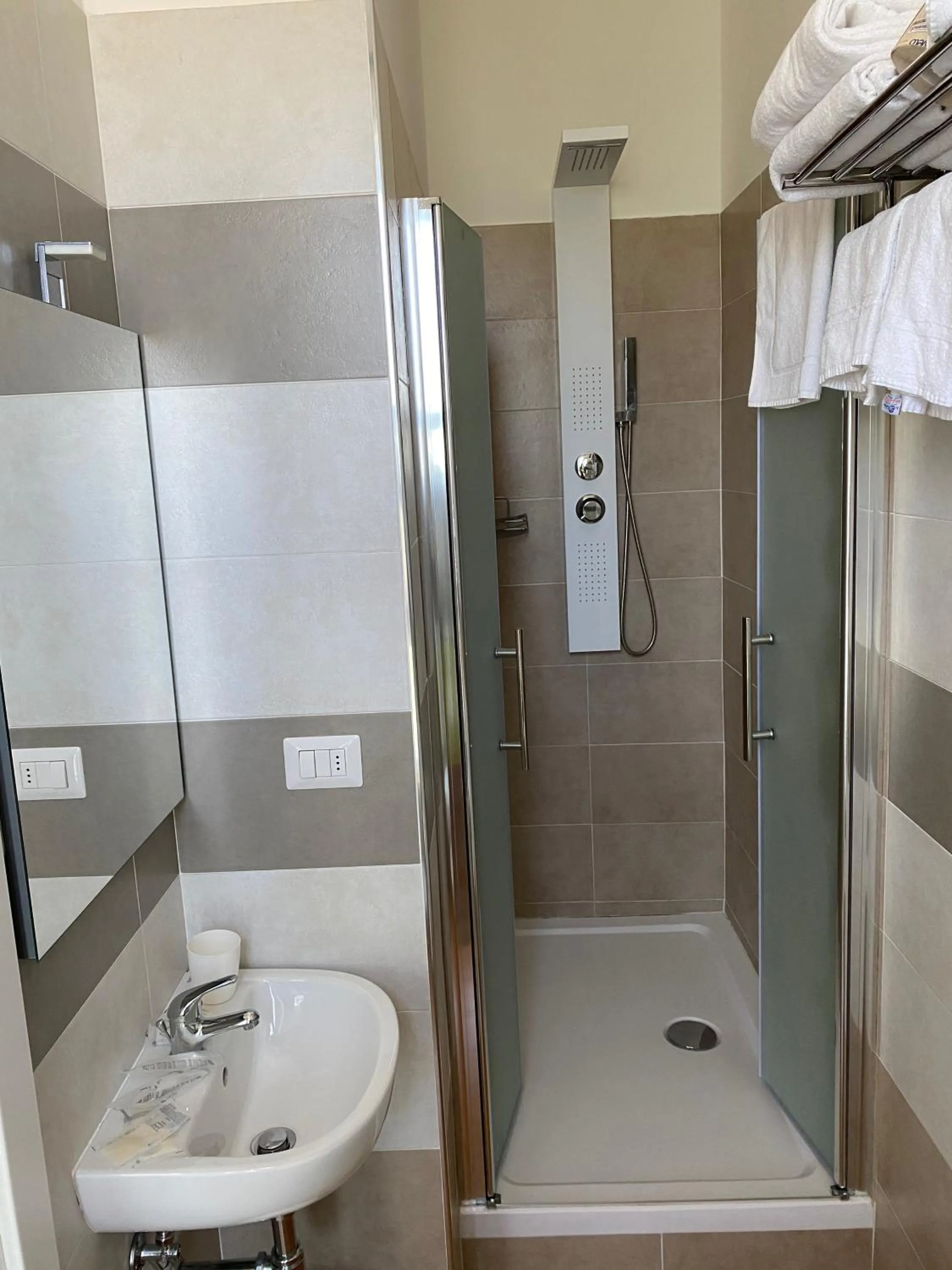 Bathroom in Acquaviva Experience B&B