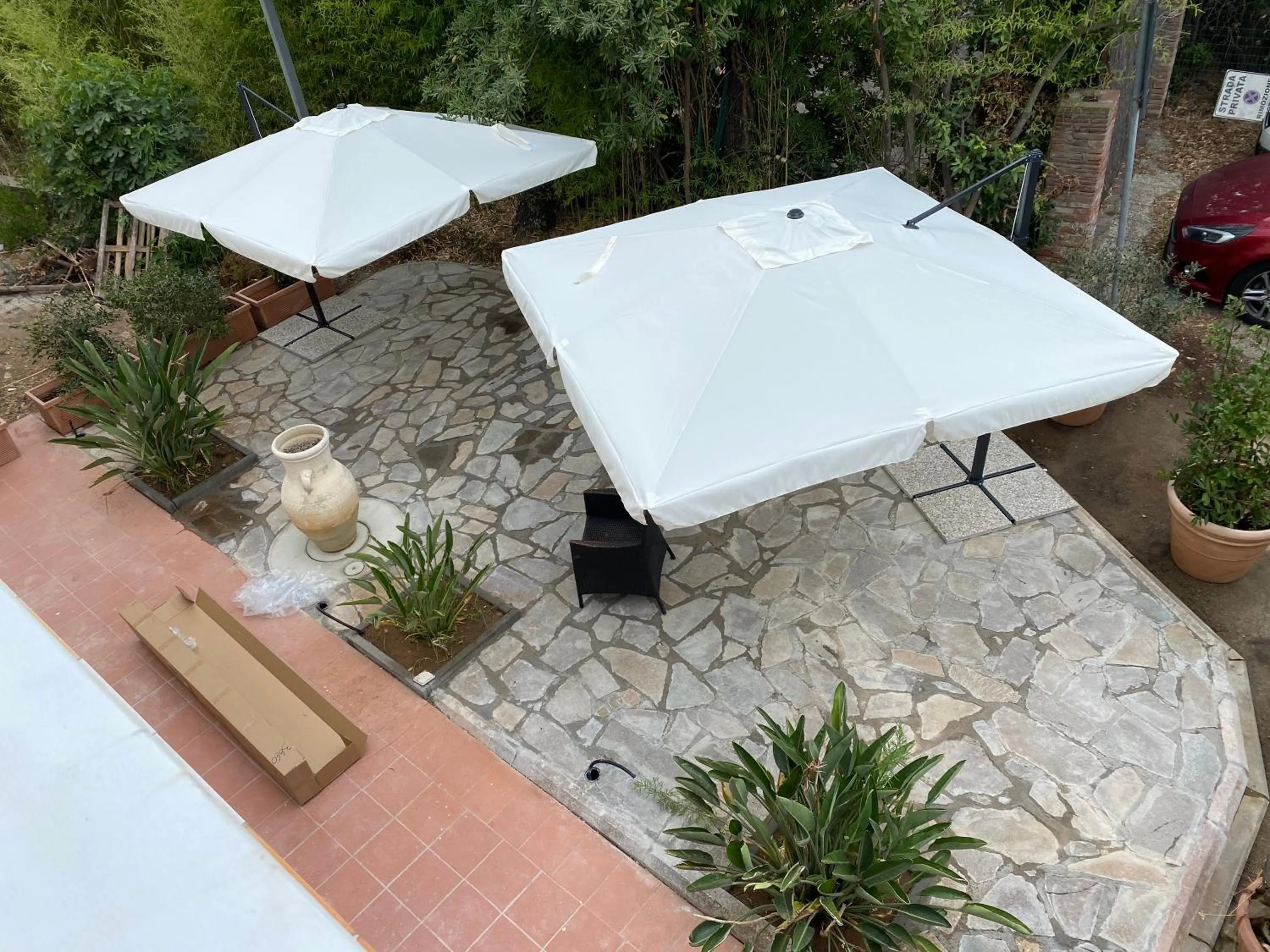 Patio in Acquaviva Experience B&B
