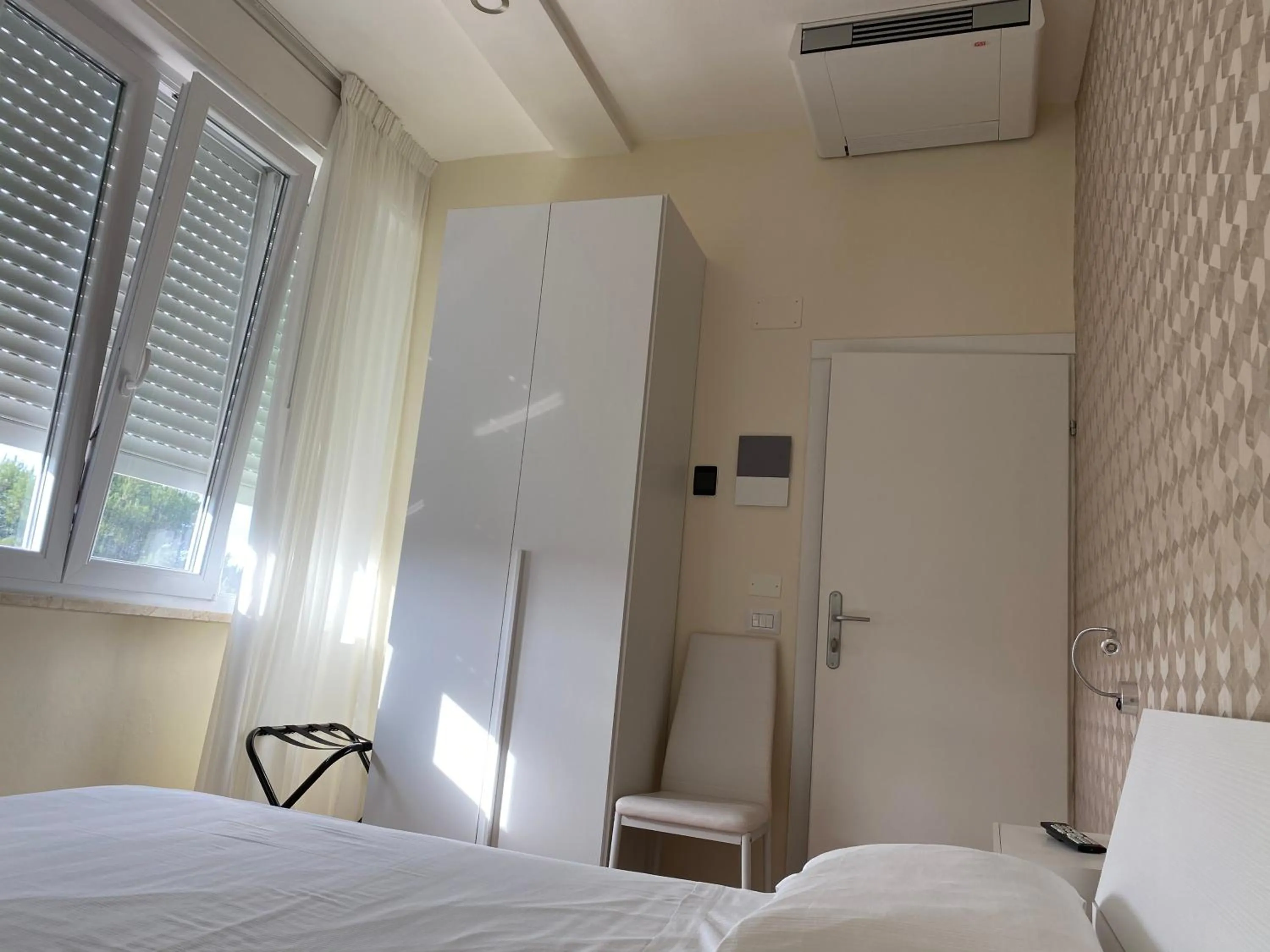 Day, Bed in Acquaviva Experience B&B