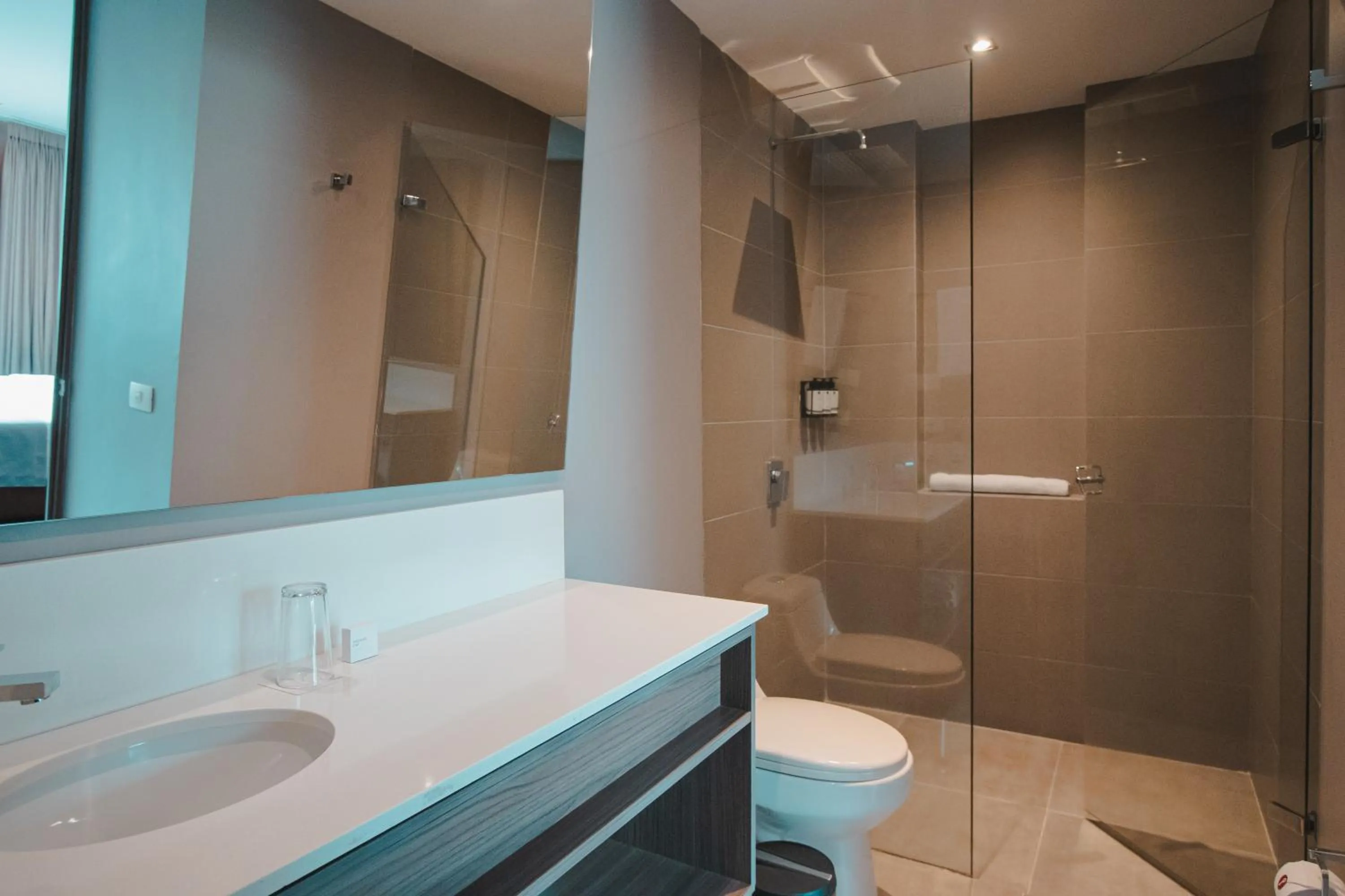 Bathroom in Sites Hotel