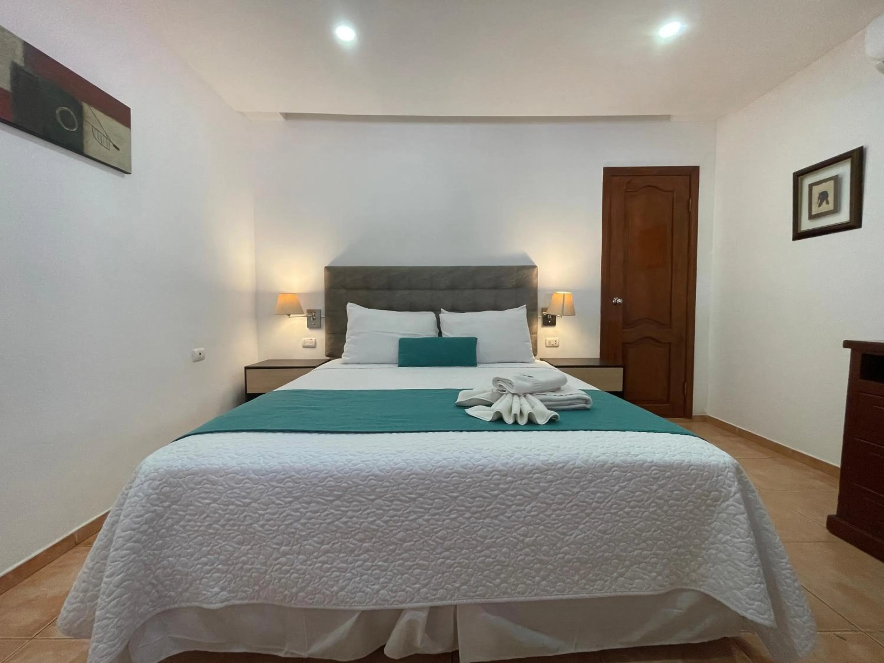 Bedroom, Bed in Hosteria Punta Blanca