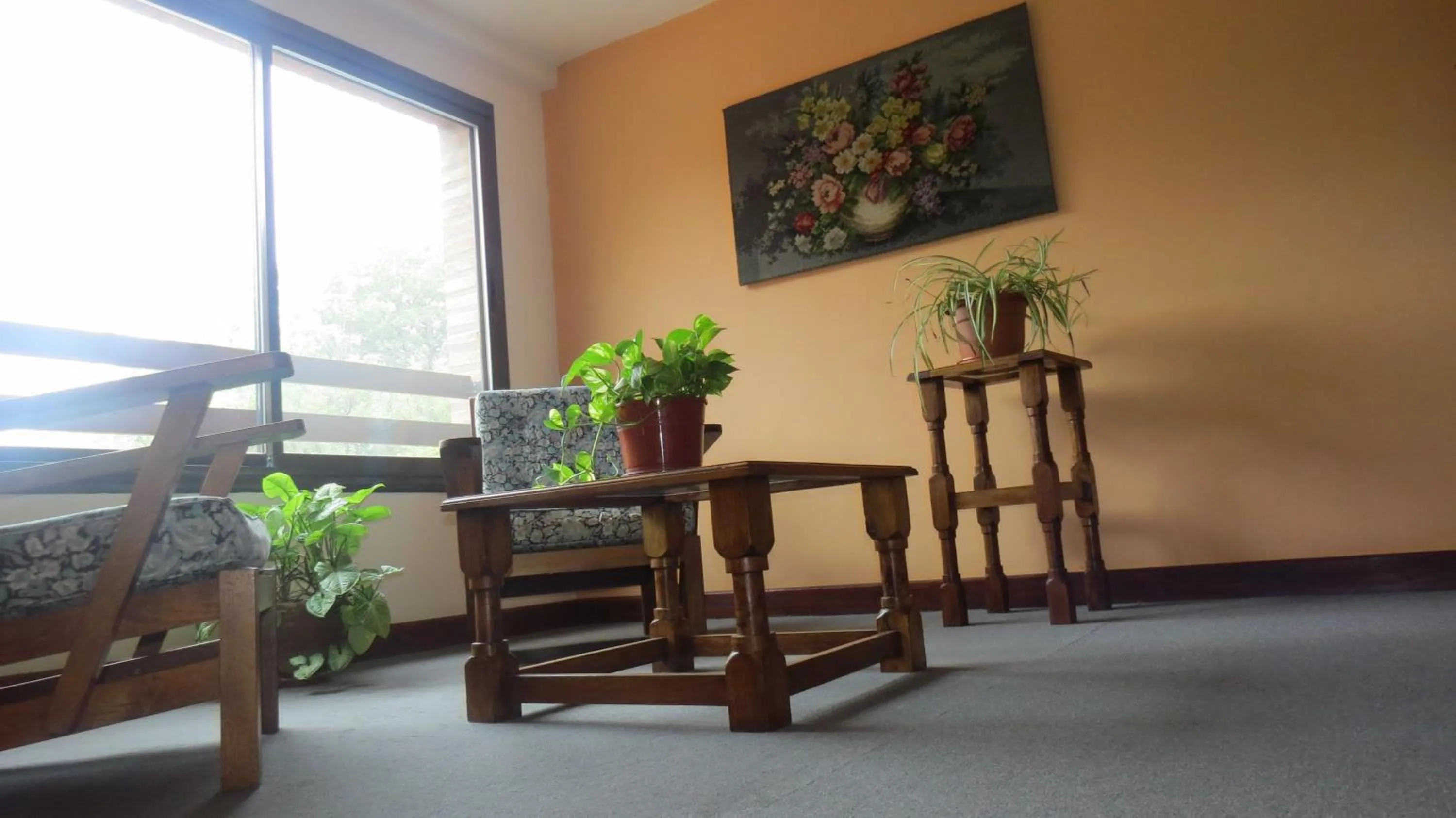 Communal lounge/ TV room in Villa de Merlo All Inclusive & Spa by MH