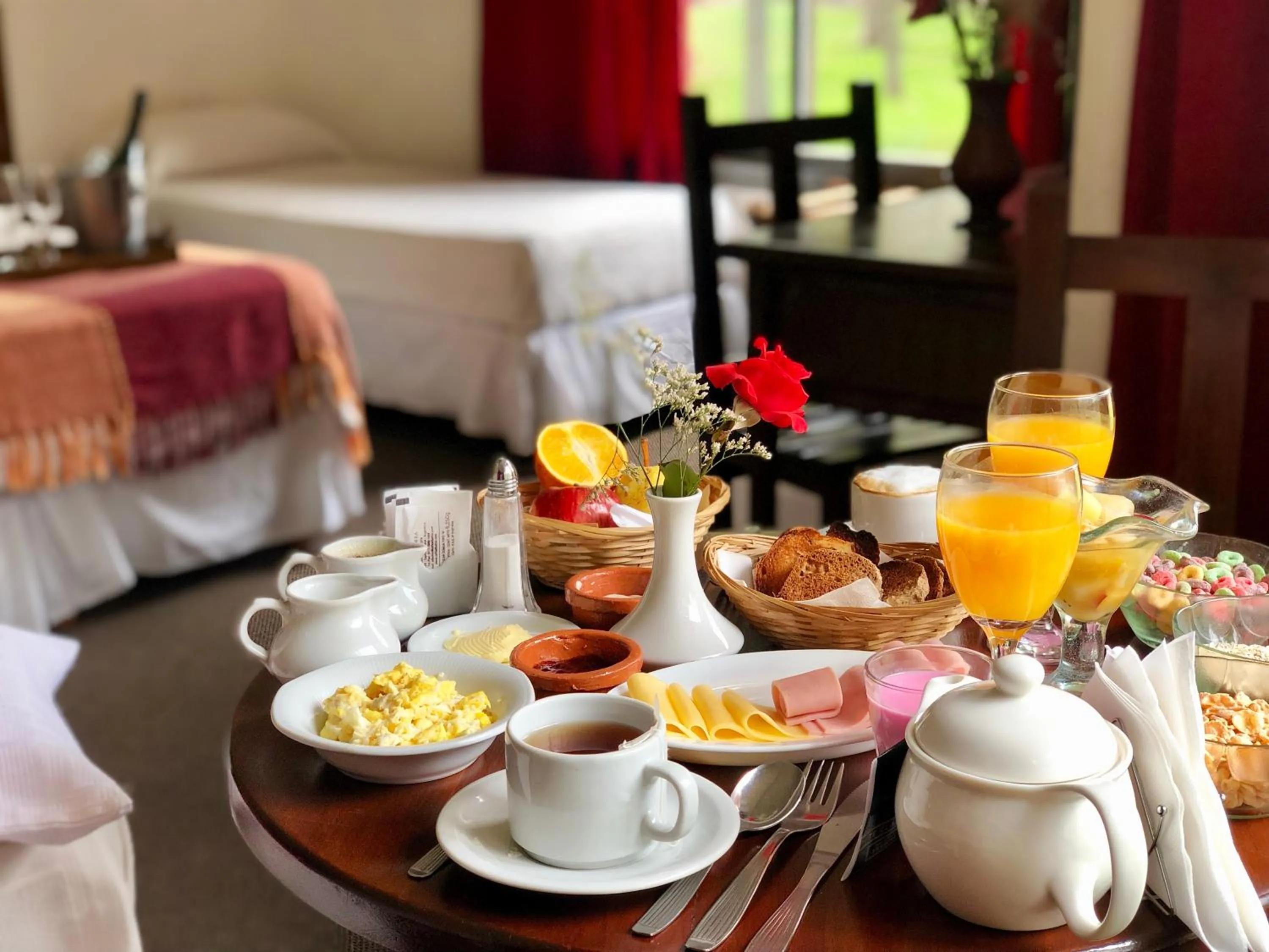 Food and drinks in Villa de Merlo All Inclusive & Spa by MH