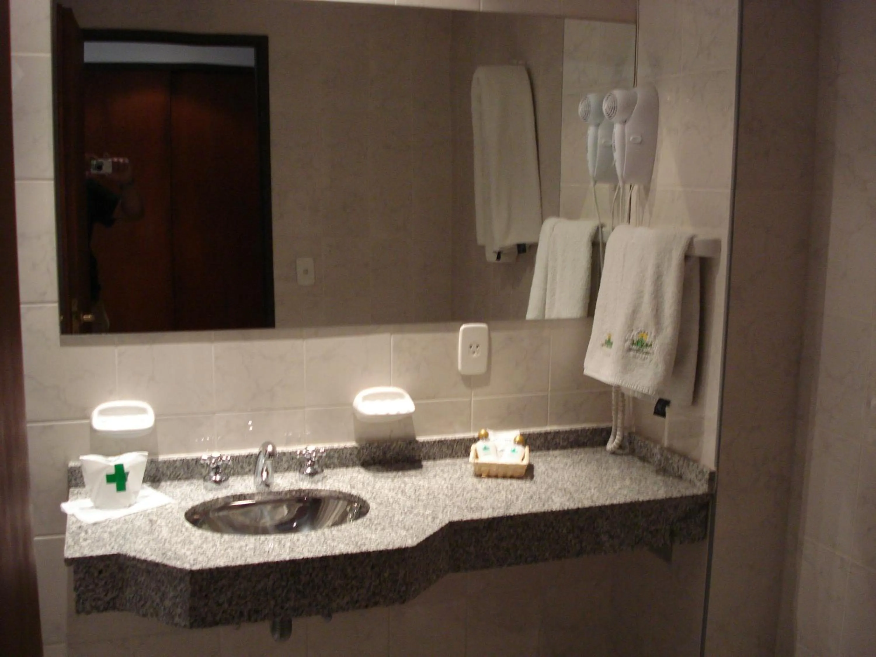 Bathroom in Villa de Merlo All Inclusive & Spa by MH