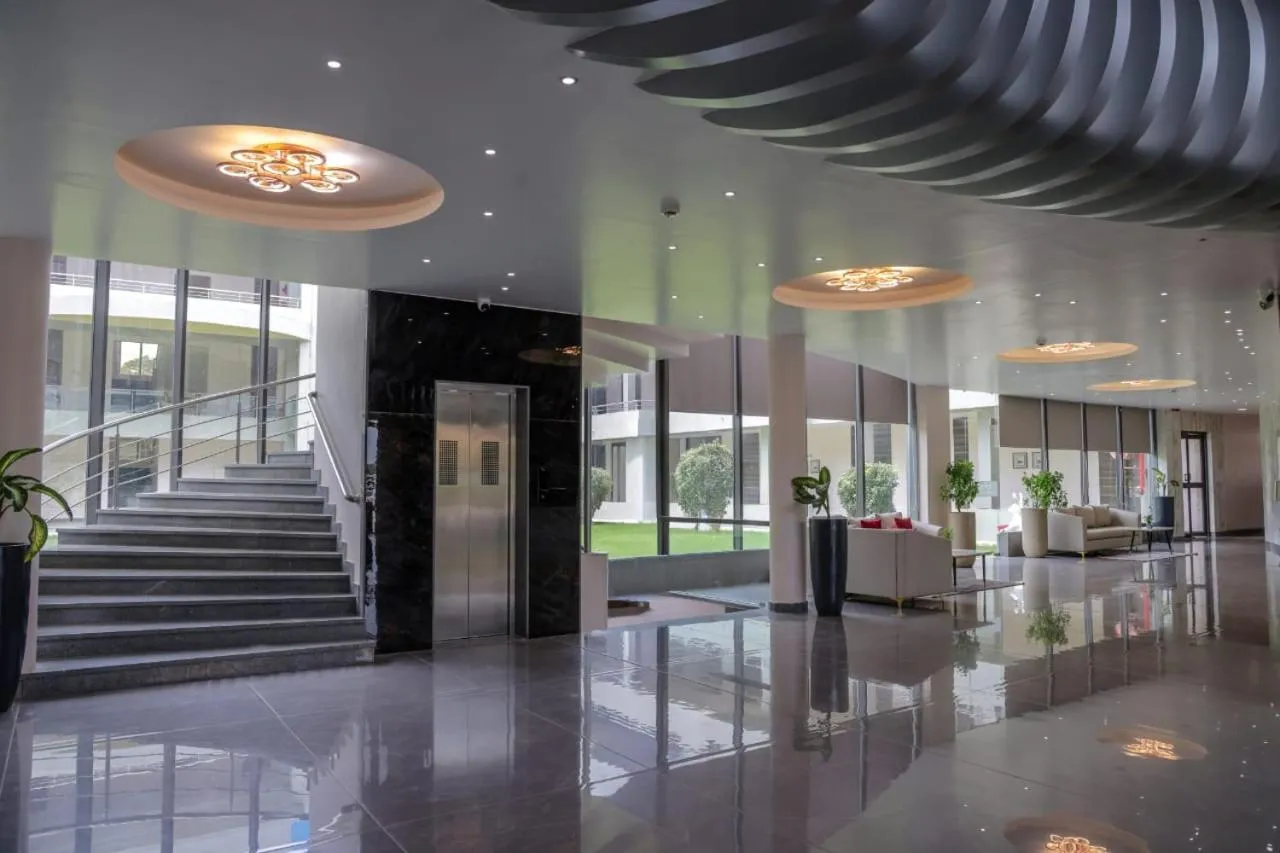 Property building in Seven Sky Clarks Exotica