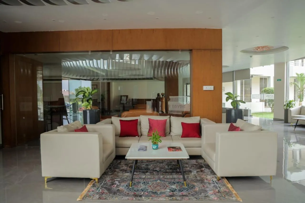 Property building in Seven Sky Clarks Exotica