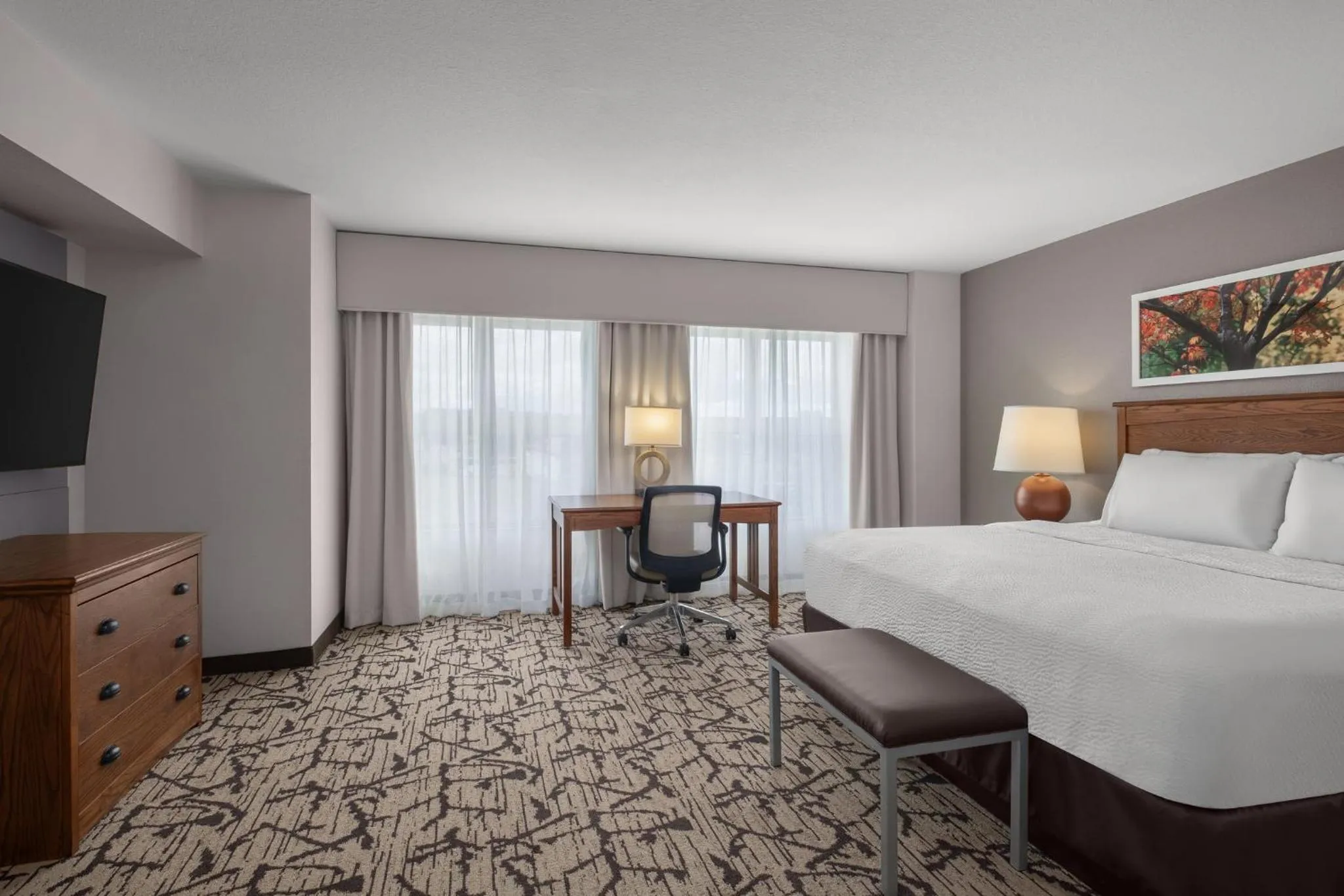 Bedroom, Bed in Holiday Inn Stevens Point - Convention Center by IHG