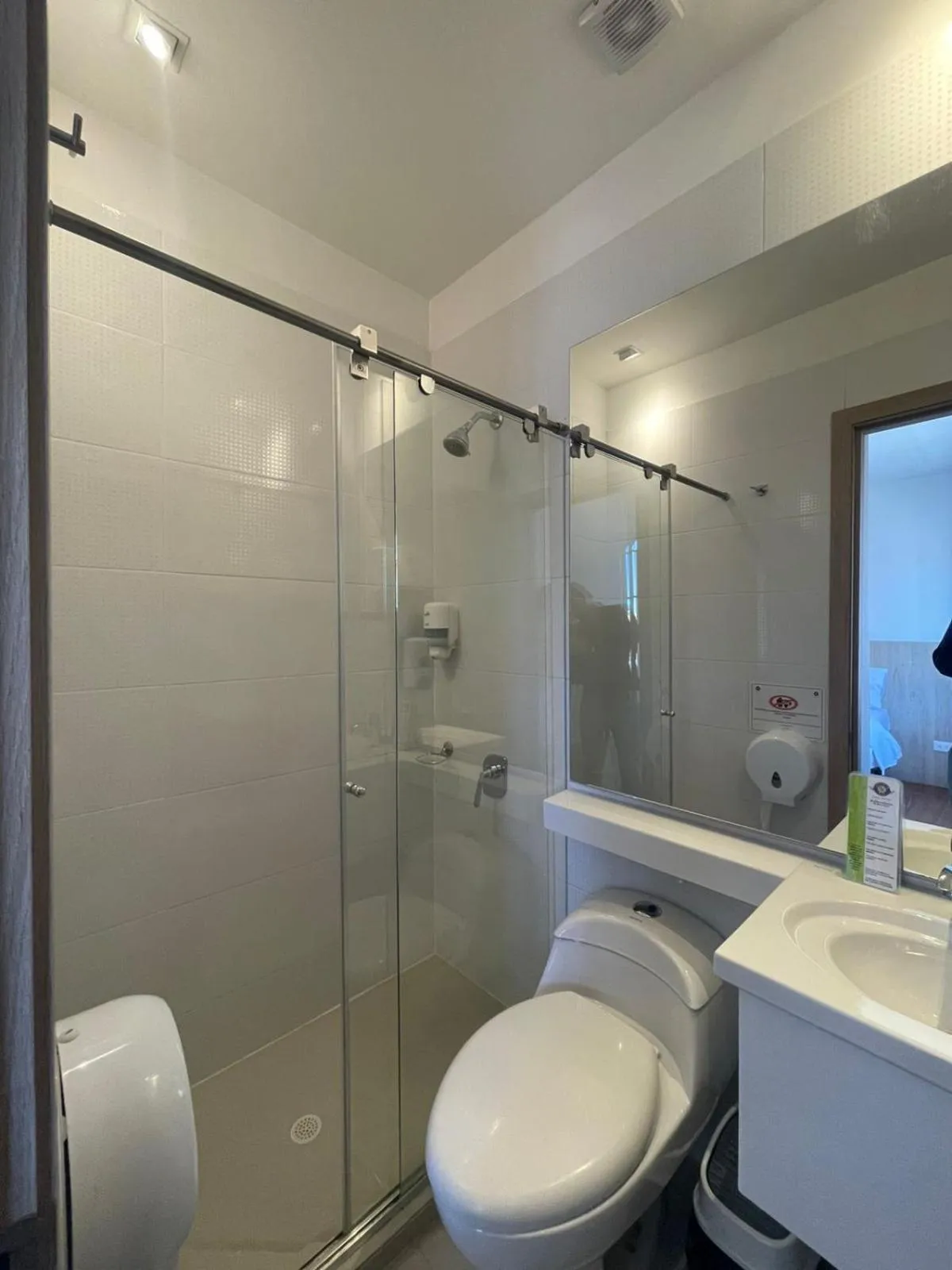 Toilet in Casa Hotel Boyaca Real