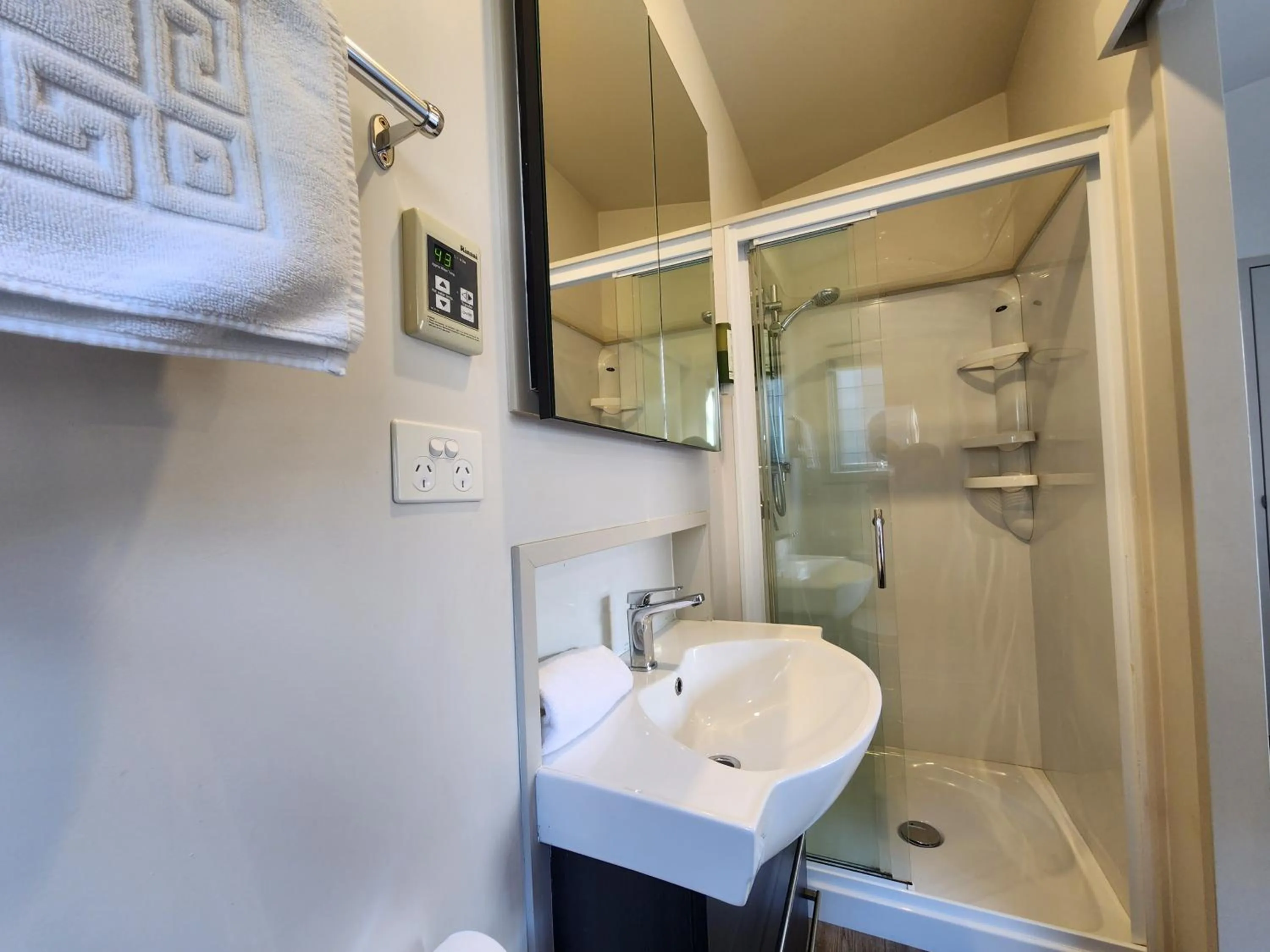 Bathroom in Pinewood Queenstown