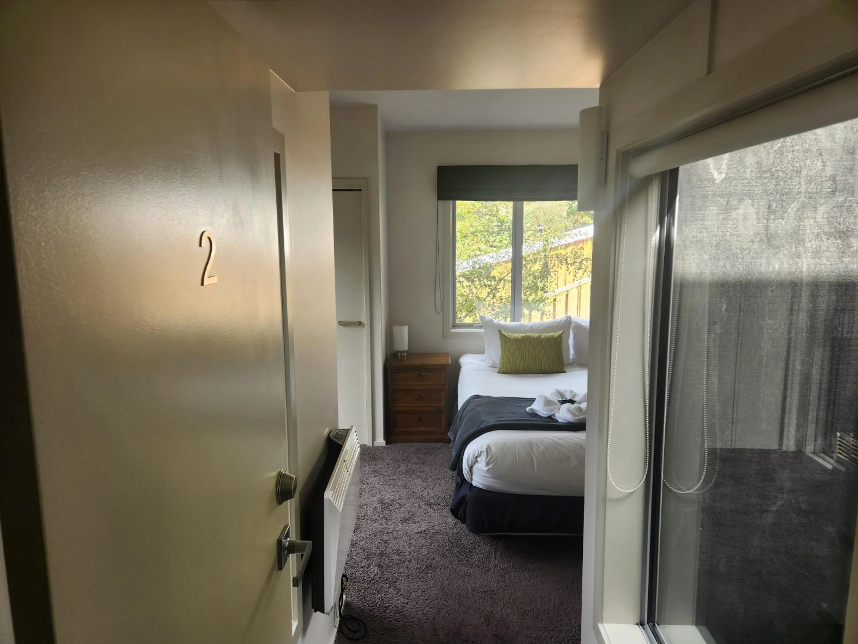 Bed in Pinewood Queenstown