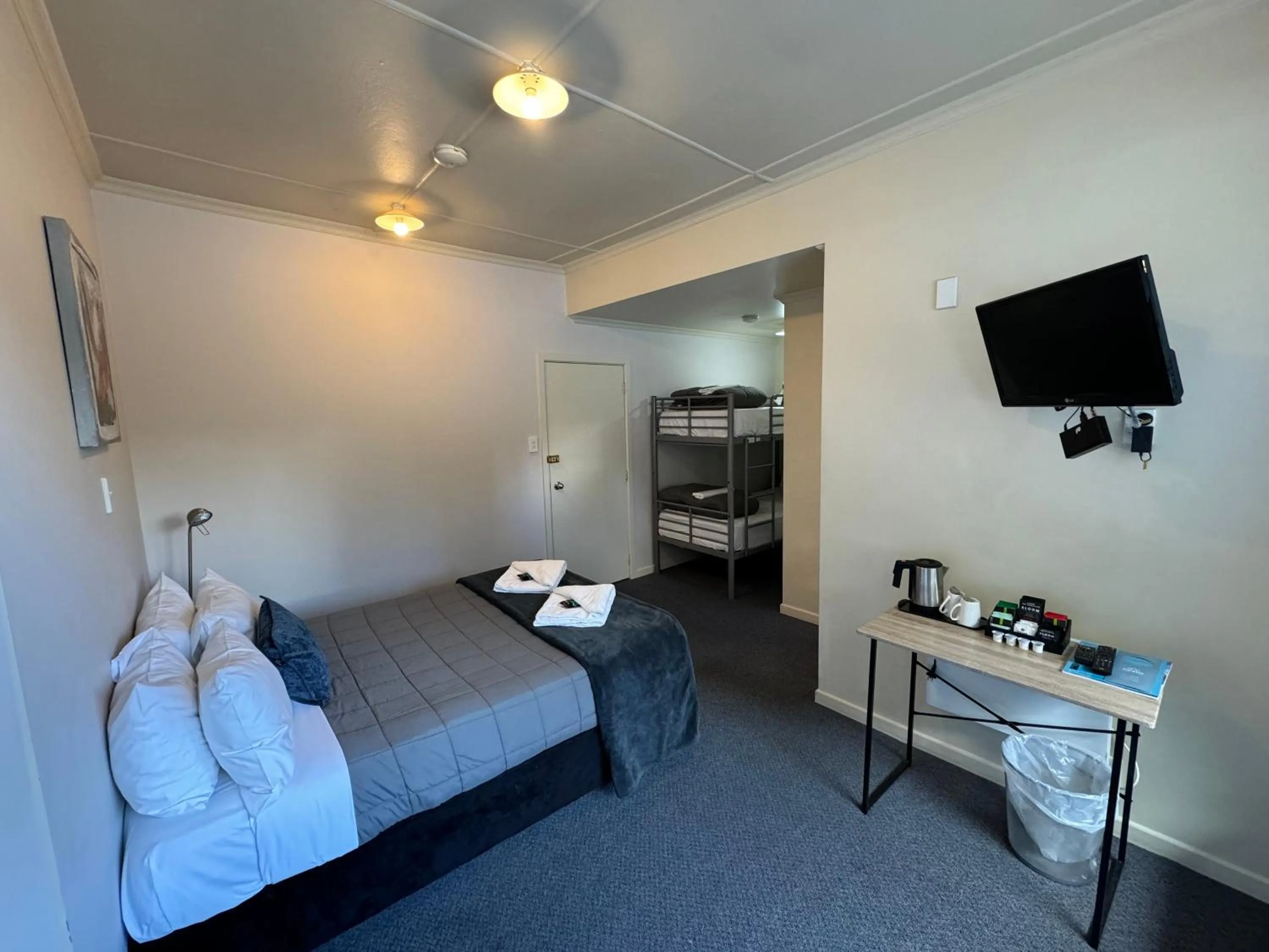 TV and multimedia in Pinewood Queenstown