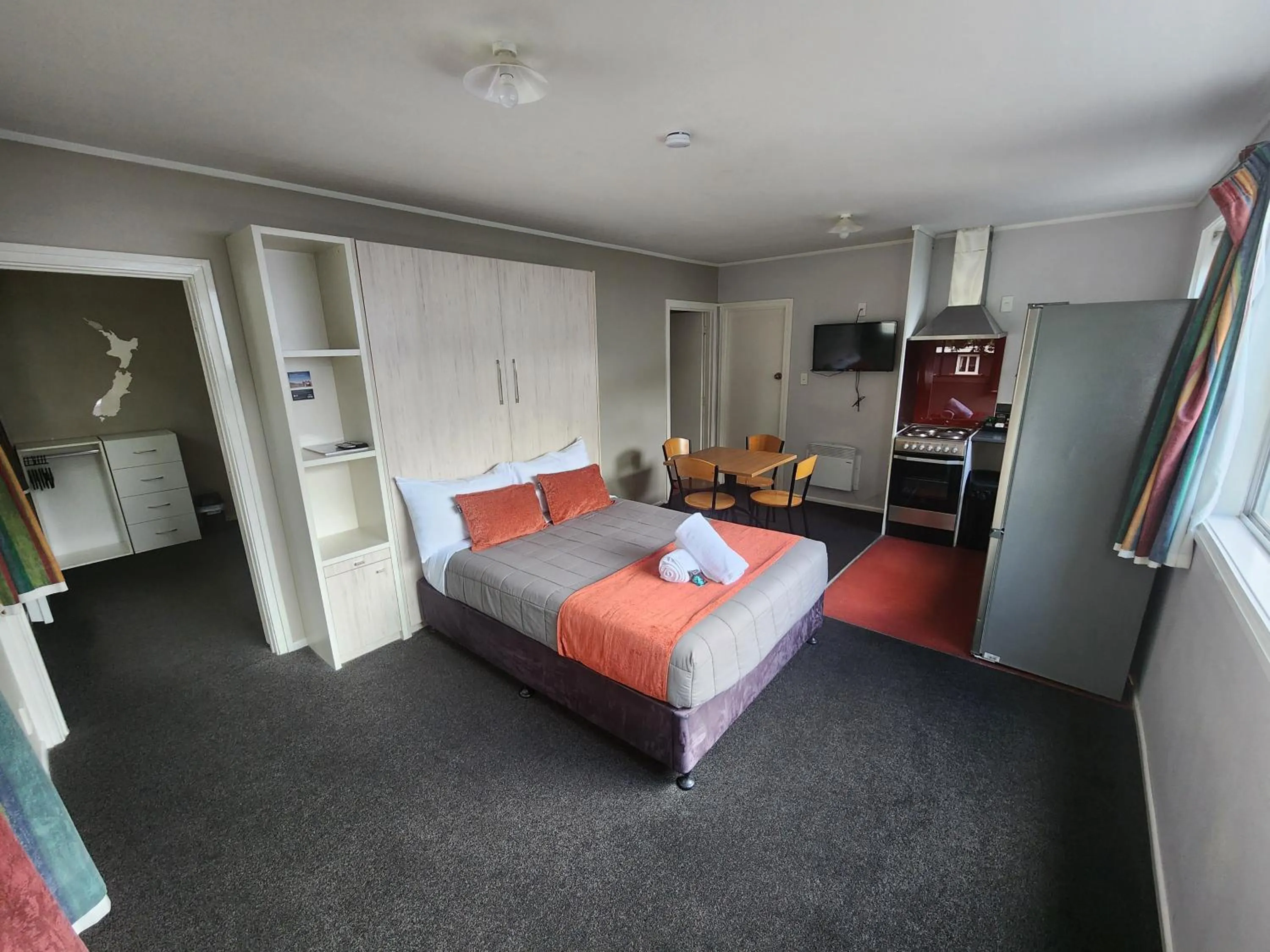 Bed in Pinewood Queenstown