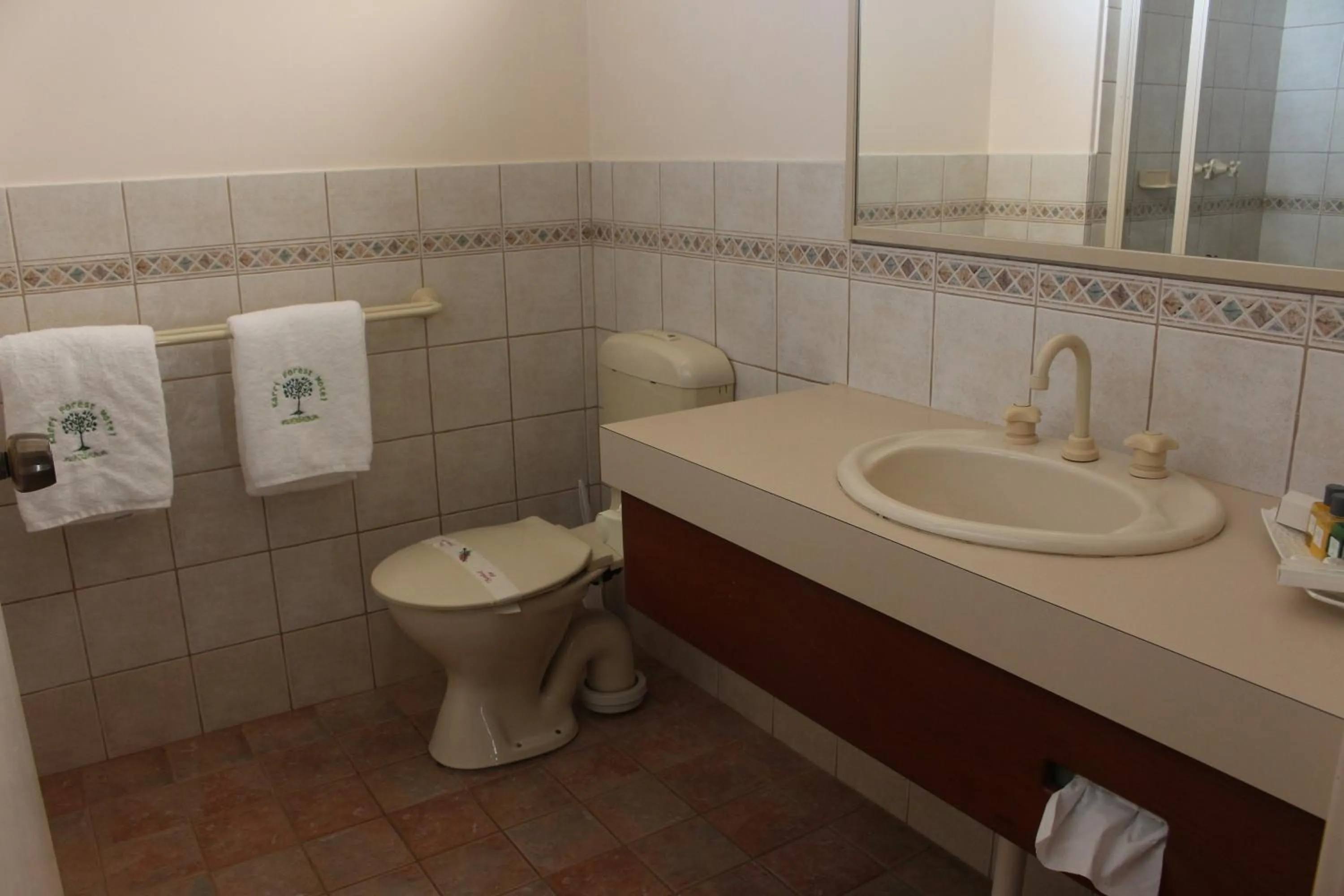 Bathroom in Karri Forest Motel