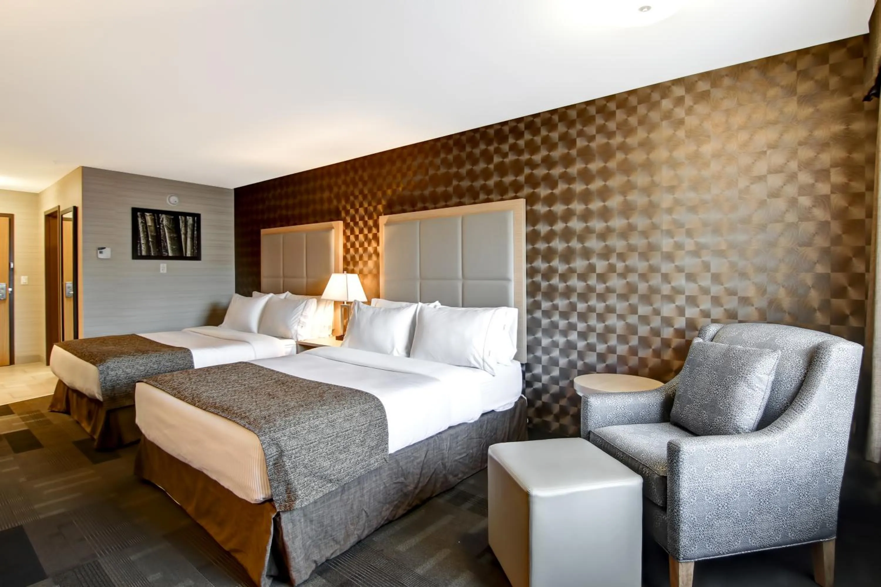 Bedroom, Bed in Canalta St.Paul