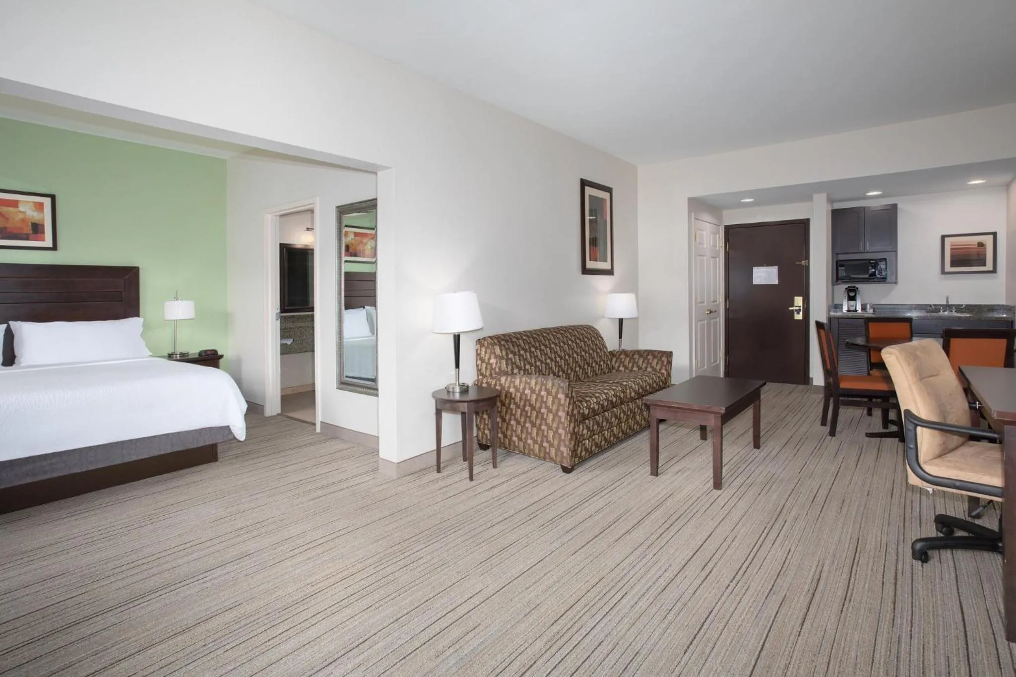 Photo of the whole room, Bed in Holiday Inn Express & Suites Oro Valley-Tucson North by IHG