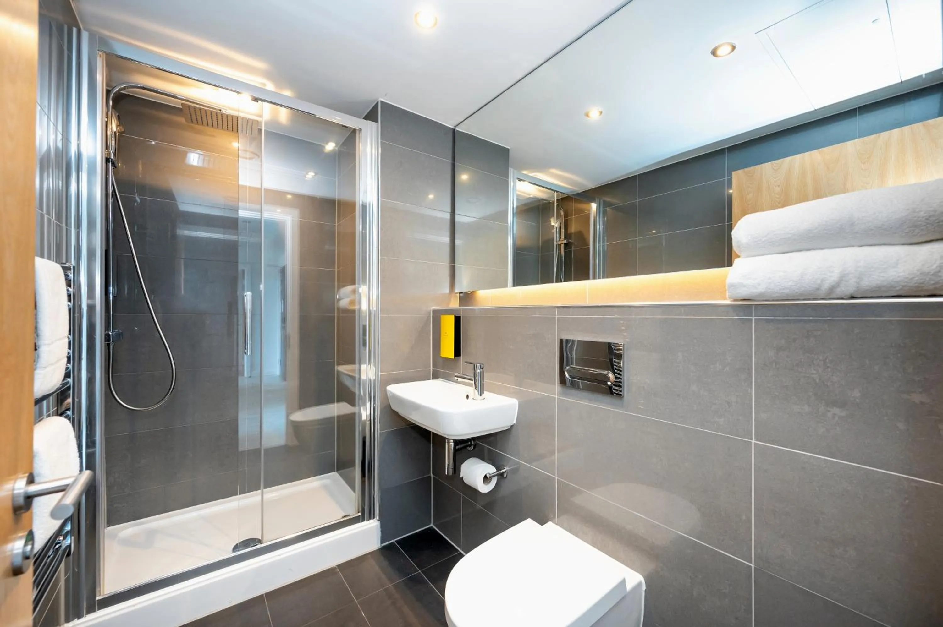 Shower in Staycity Aparthotels Liverpool Waterfront