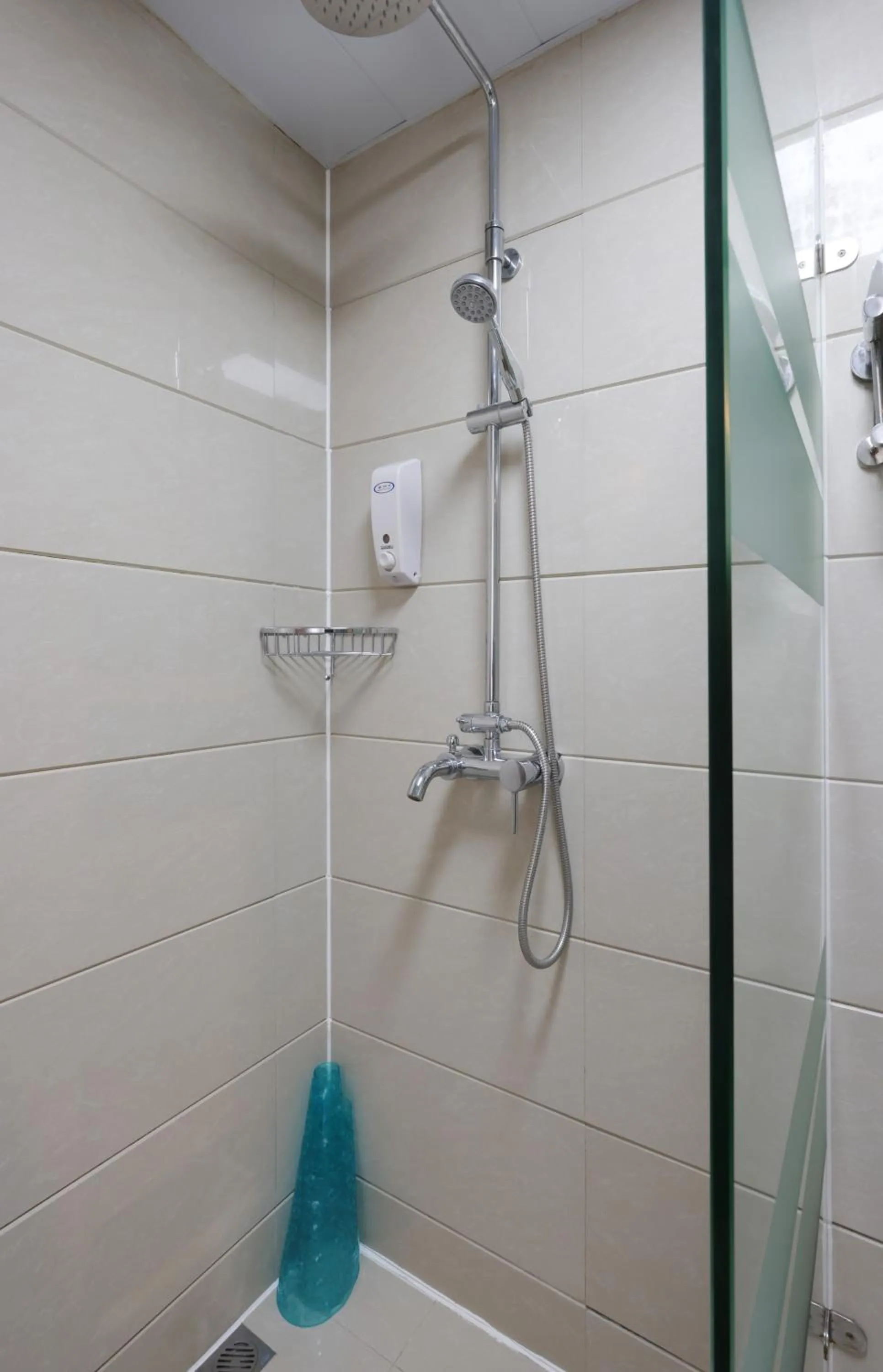 Property building in Shanghai YUHANG Hotel