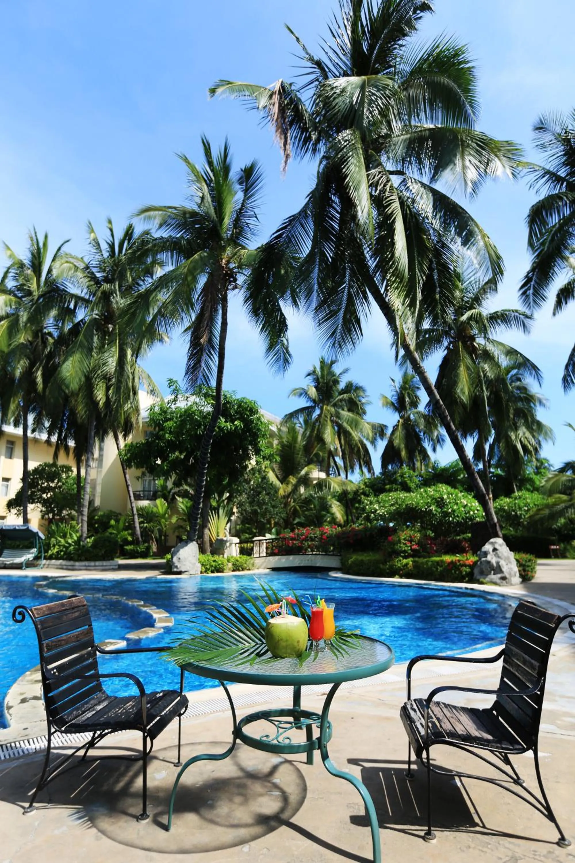Swimming pool in Palm Beach Resort & Spa