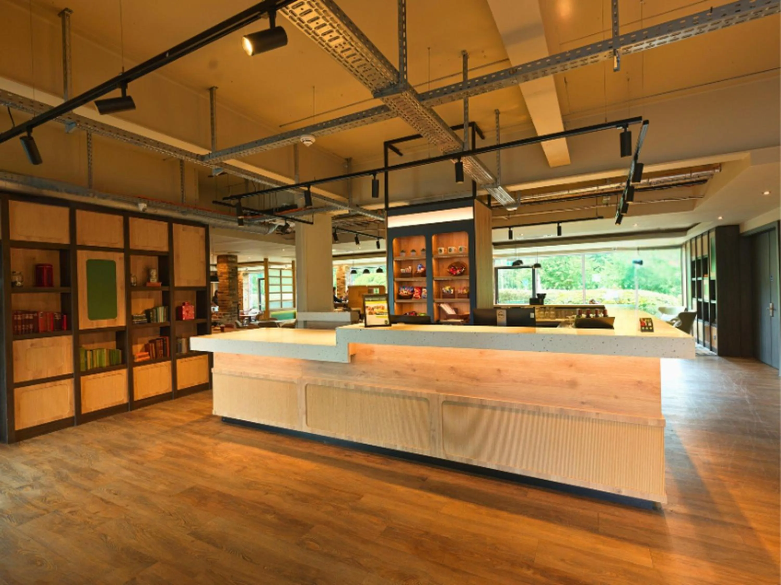 Lobby or reception in B&B HOTEL Warrington