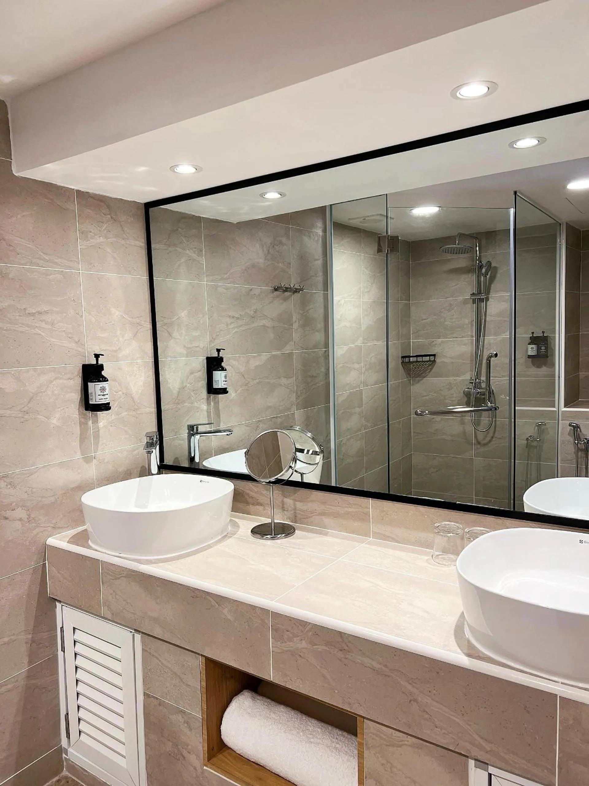 Bathroom in Wyndham Garden Shahzan Fraser's Hill