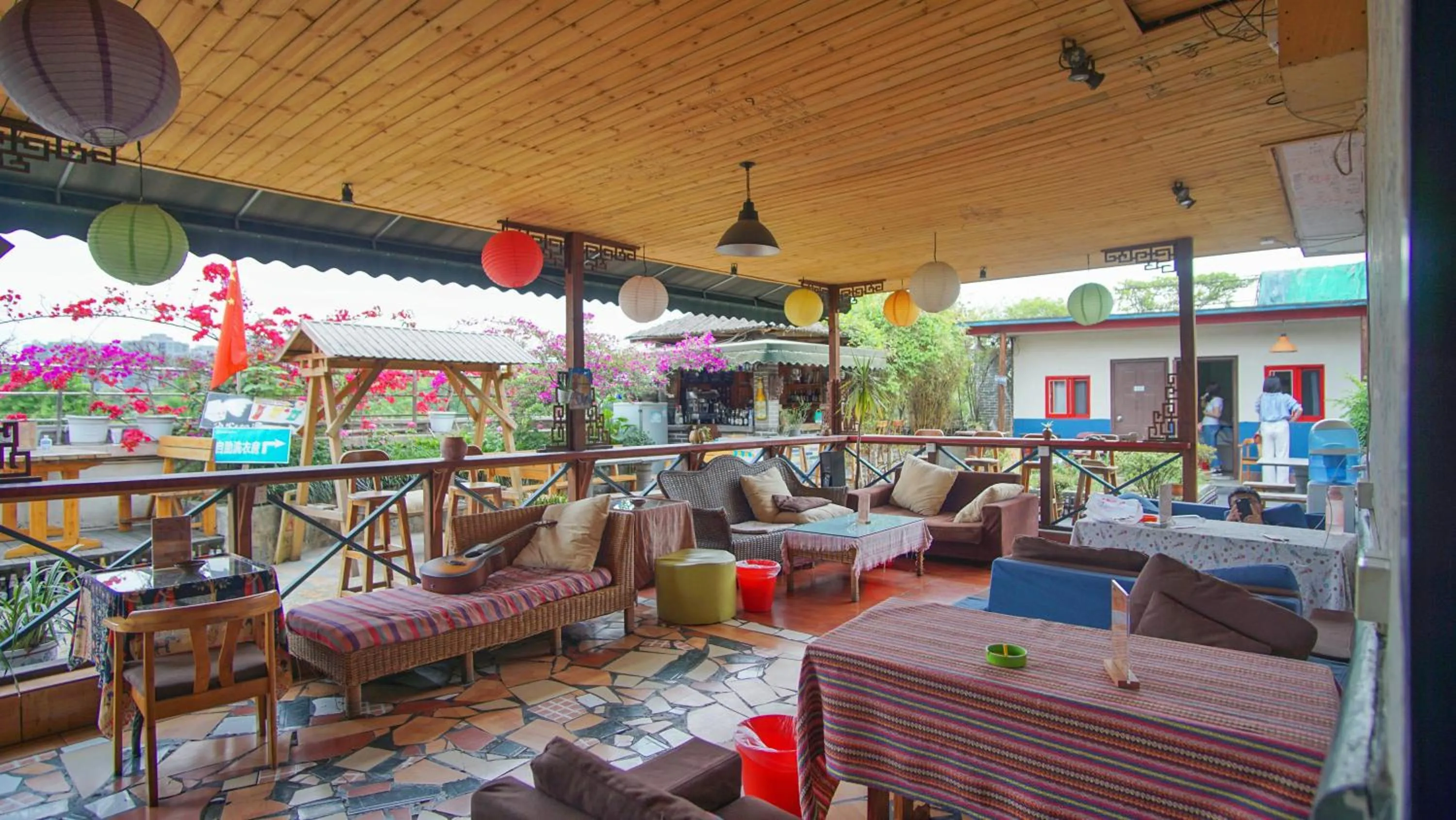 Chengdu Dreams Travel International Youth Hostel