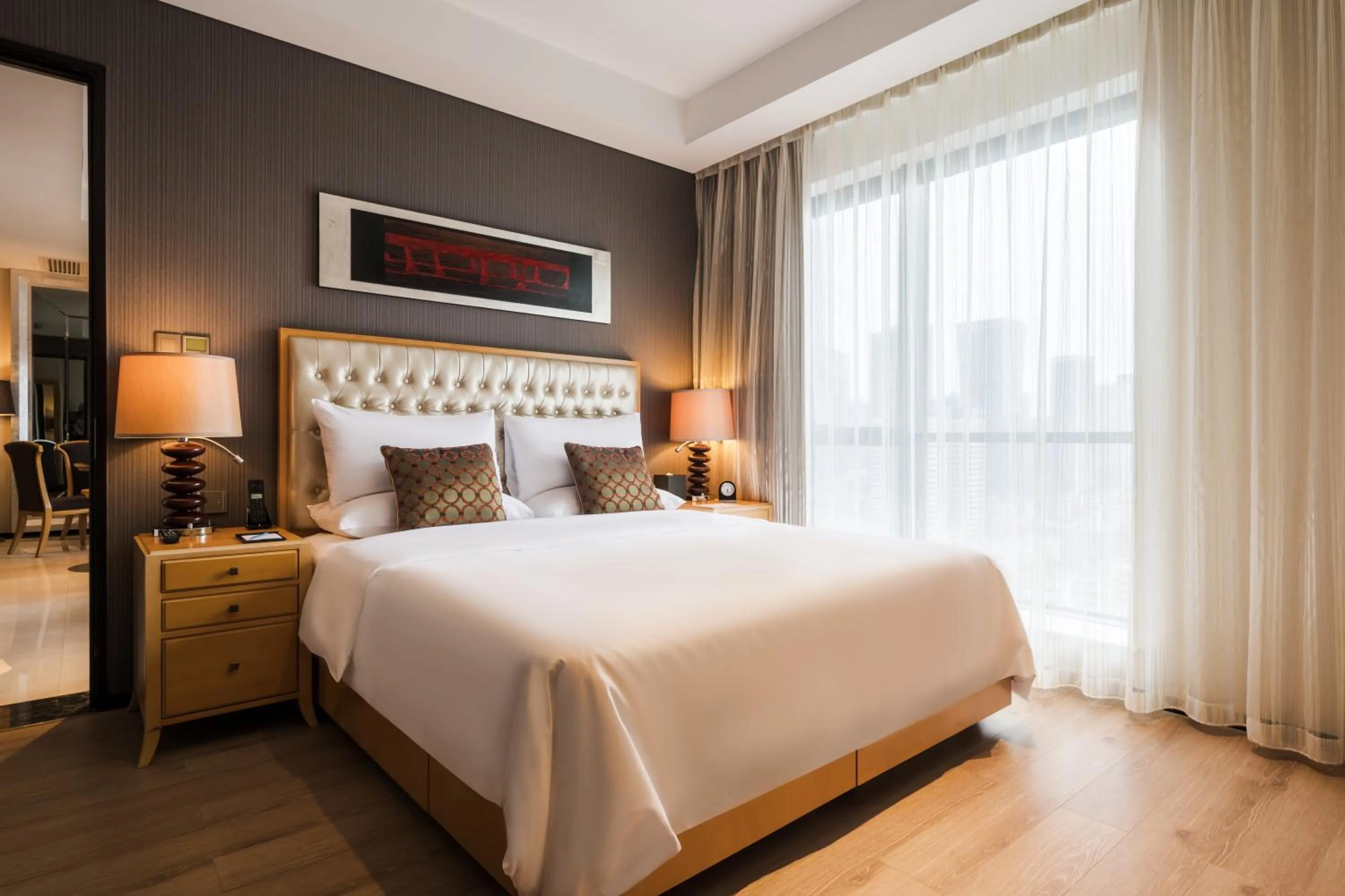 Bedroom, Bed in Oakwood Premier Guangzhou