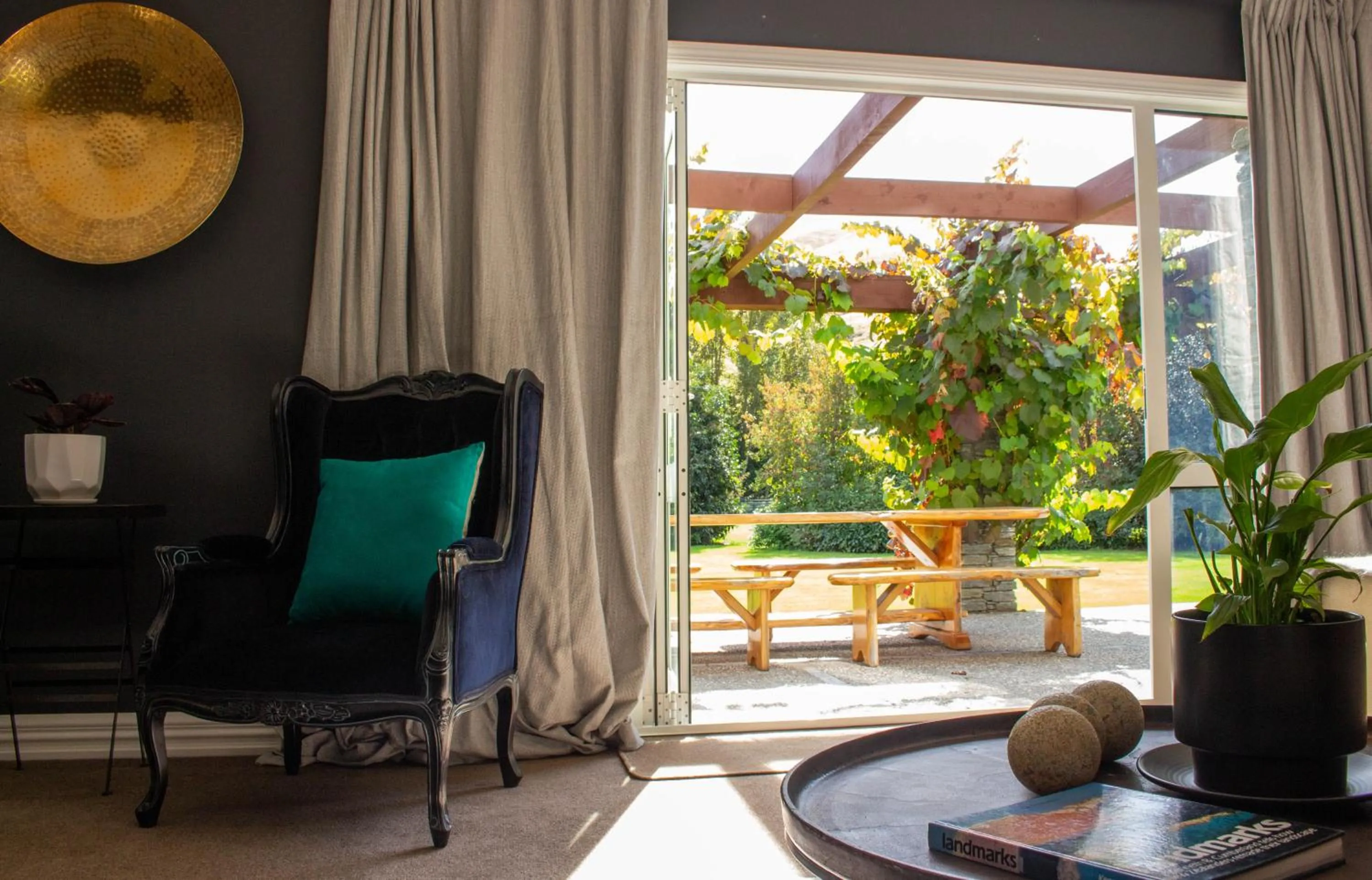 Patio in Queenstown Country Lodge