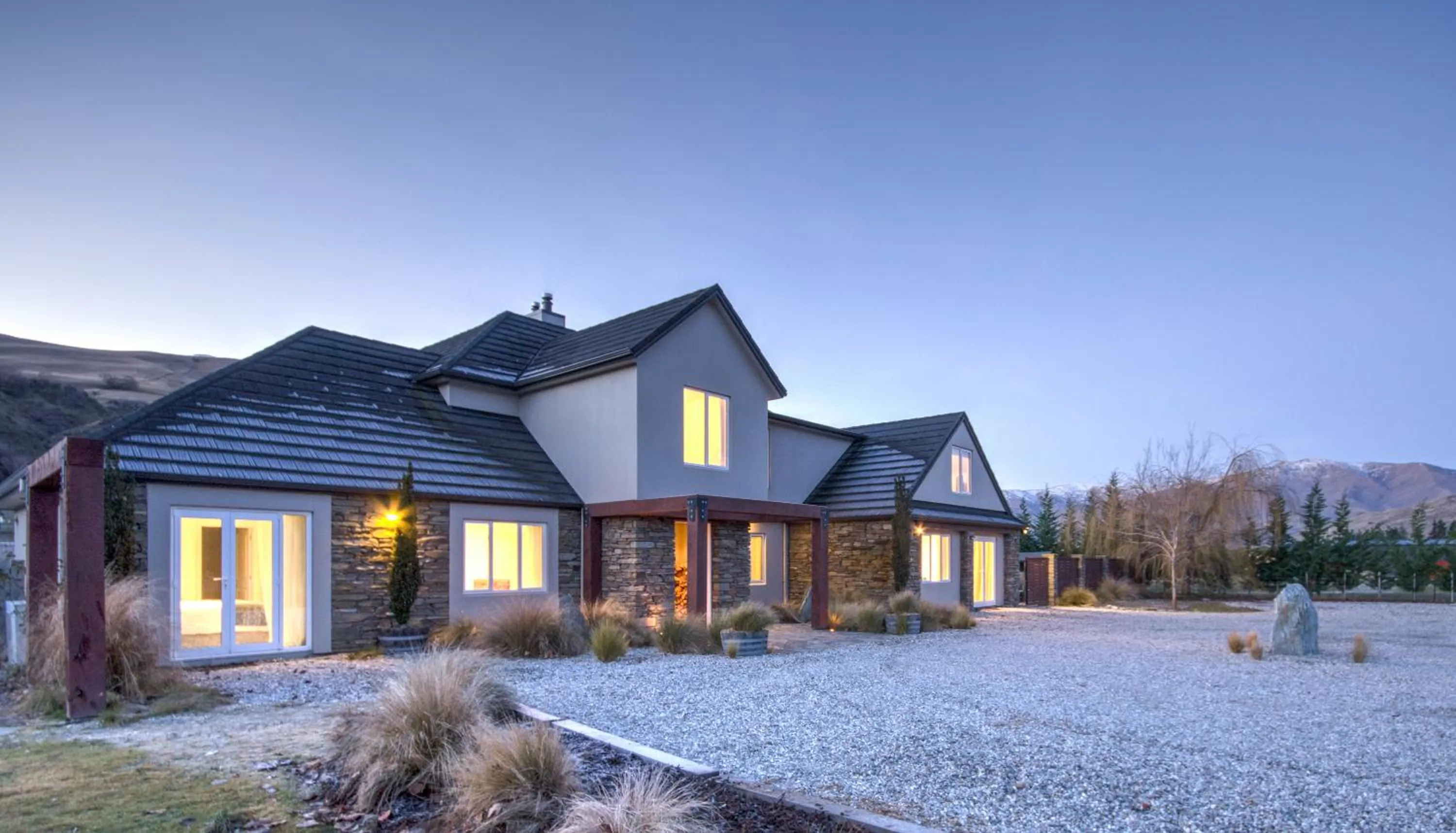 Property building in Queenstown Country Lodge