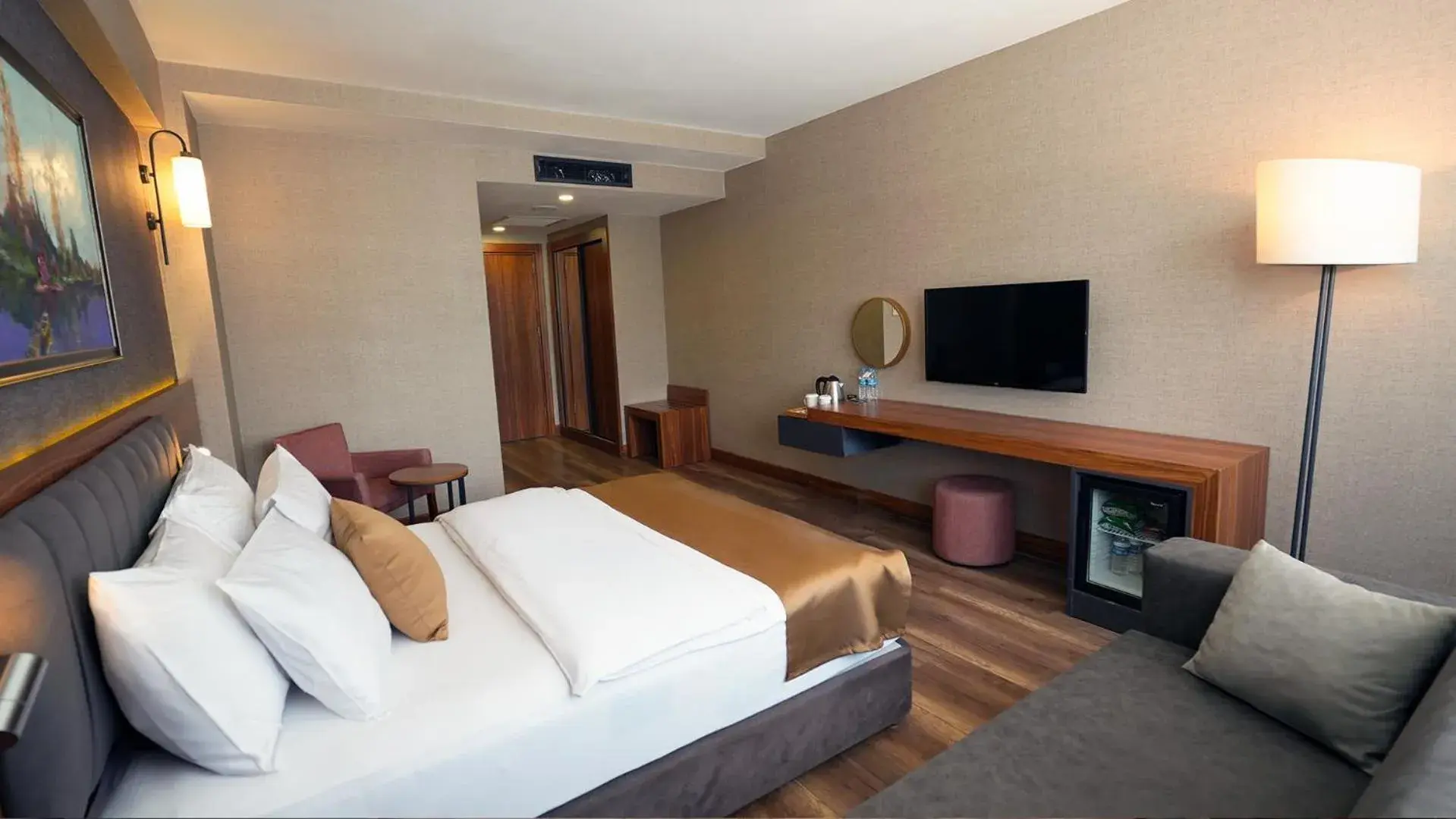 Superior Double Room in Hilas Thermal Resort Spa & Aqua Superior Double Room in Hilas Thermal Resort Spa & Aqua