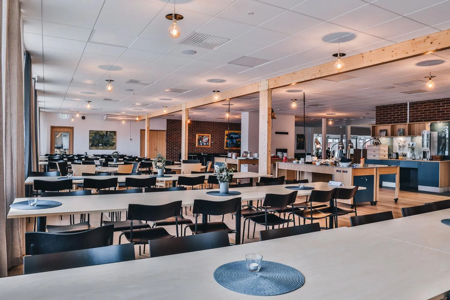 Restaurant/places to eat in Ädelfors Hotell & Konferens