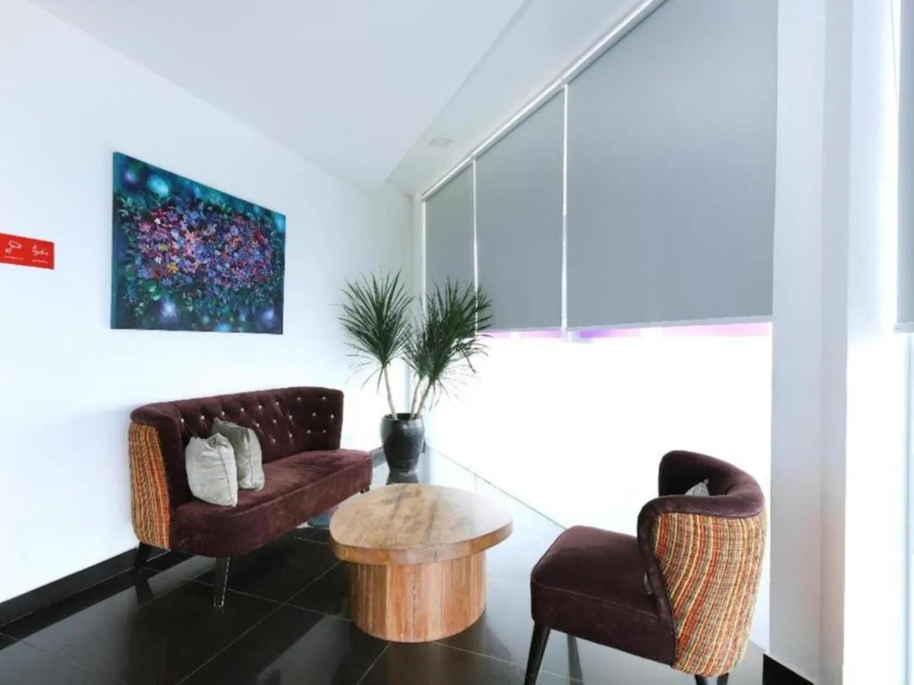 Lobby or reception in Iris Hotel