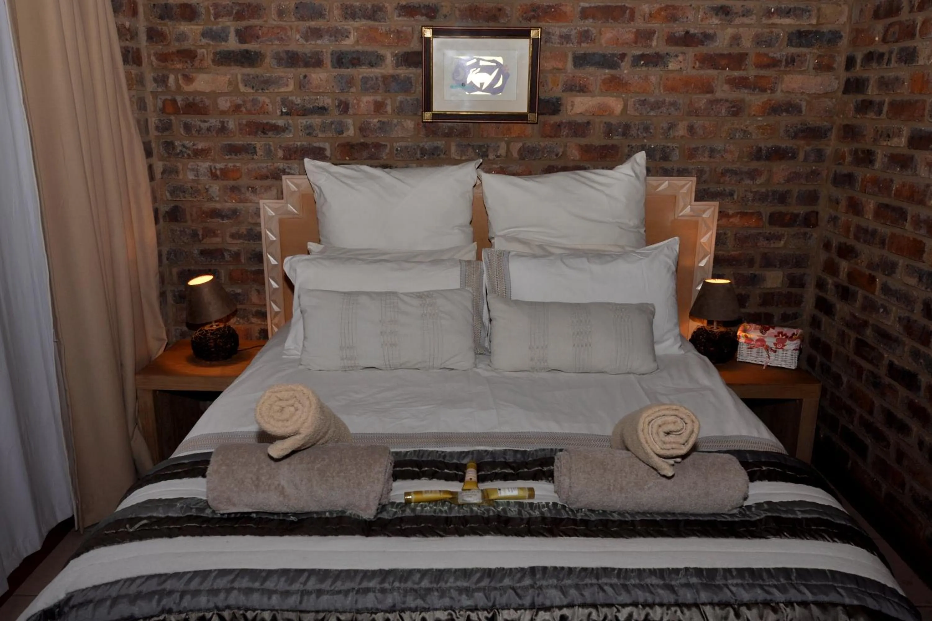 Bed in Tranquillity Day Spa & Lodge