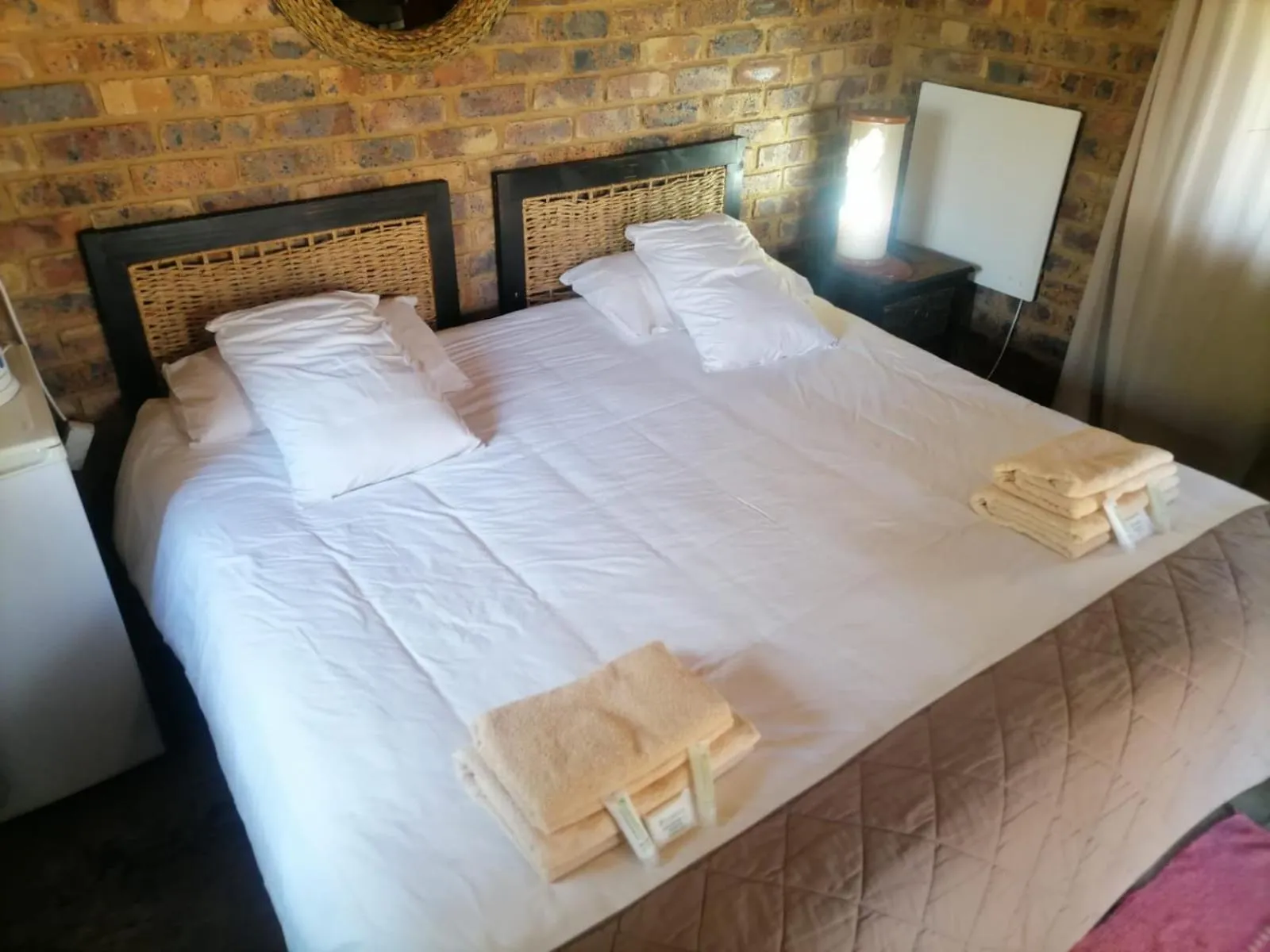 Bed in Tranquillity Day Spa & Lodge