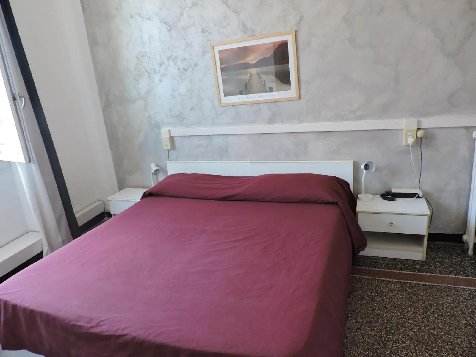 Photo of the whole room, Bed in Albergo La Vela