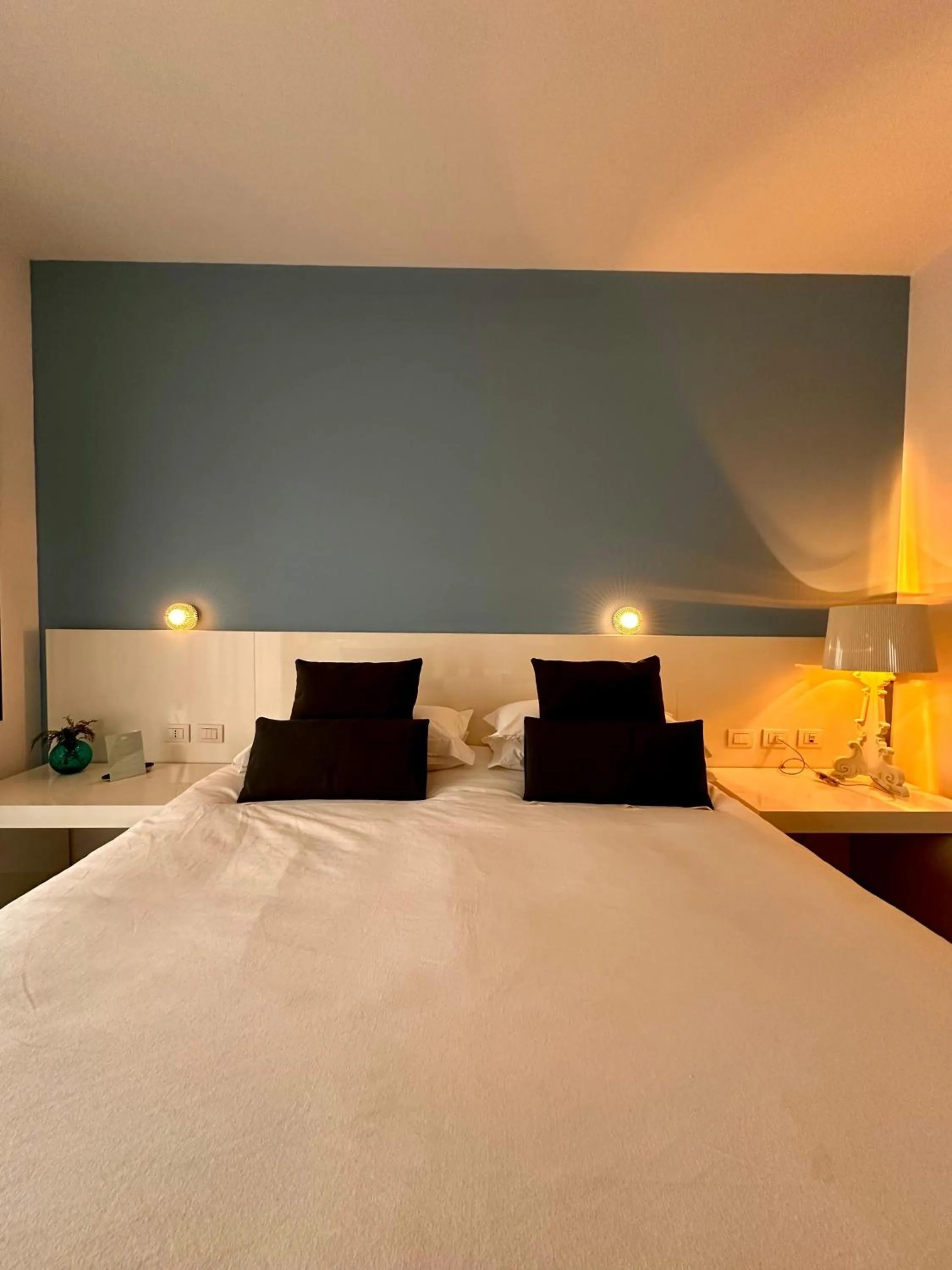 TV and multimedia, Bed in Maison R Boutique