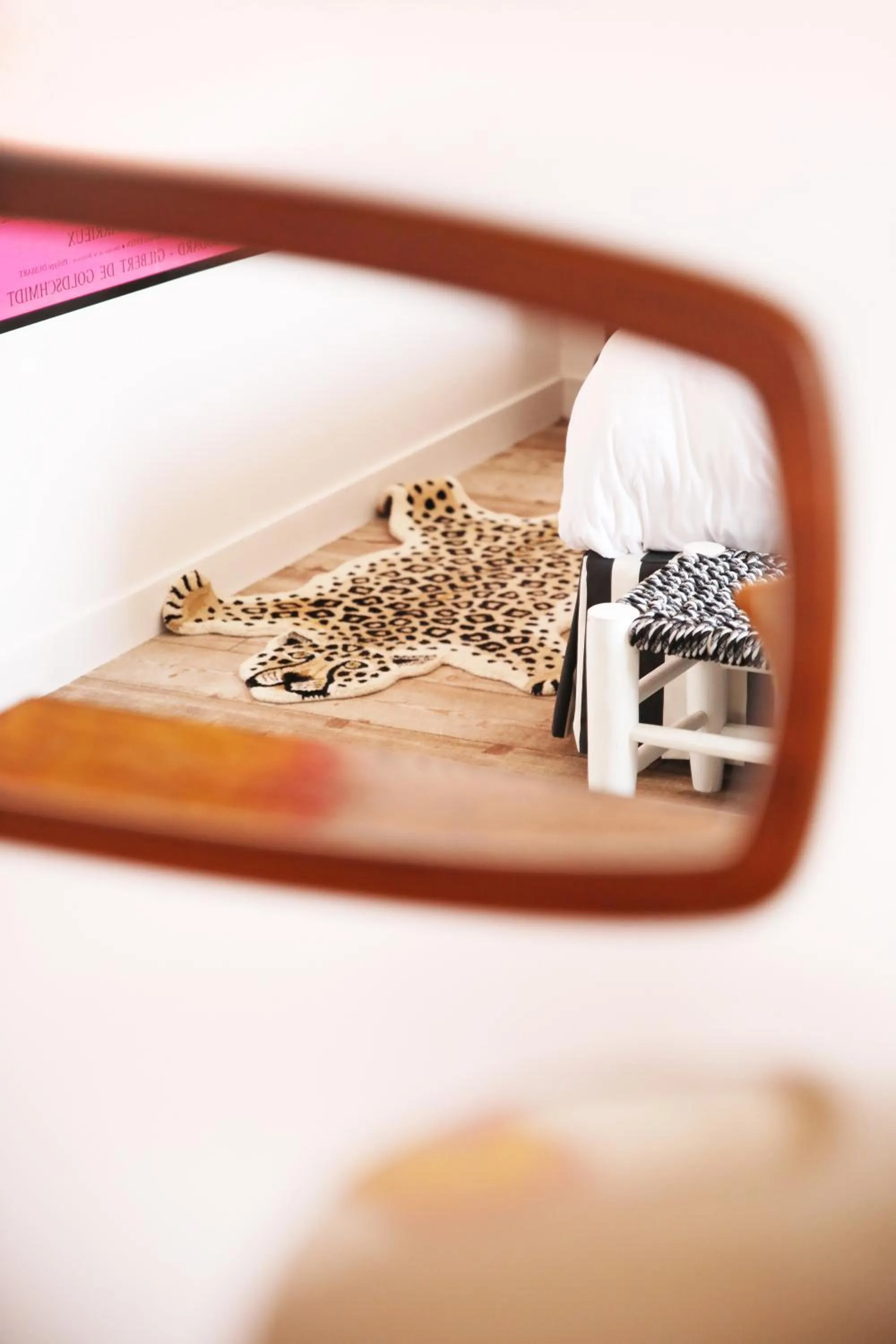 Decorative detail in La Guitoune