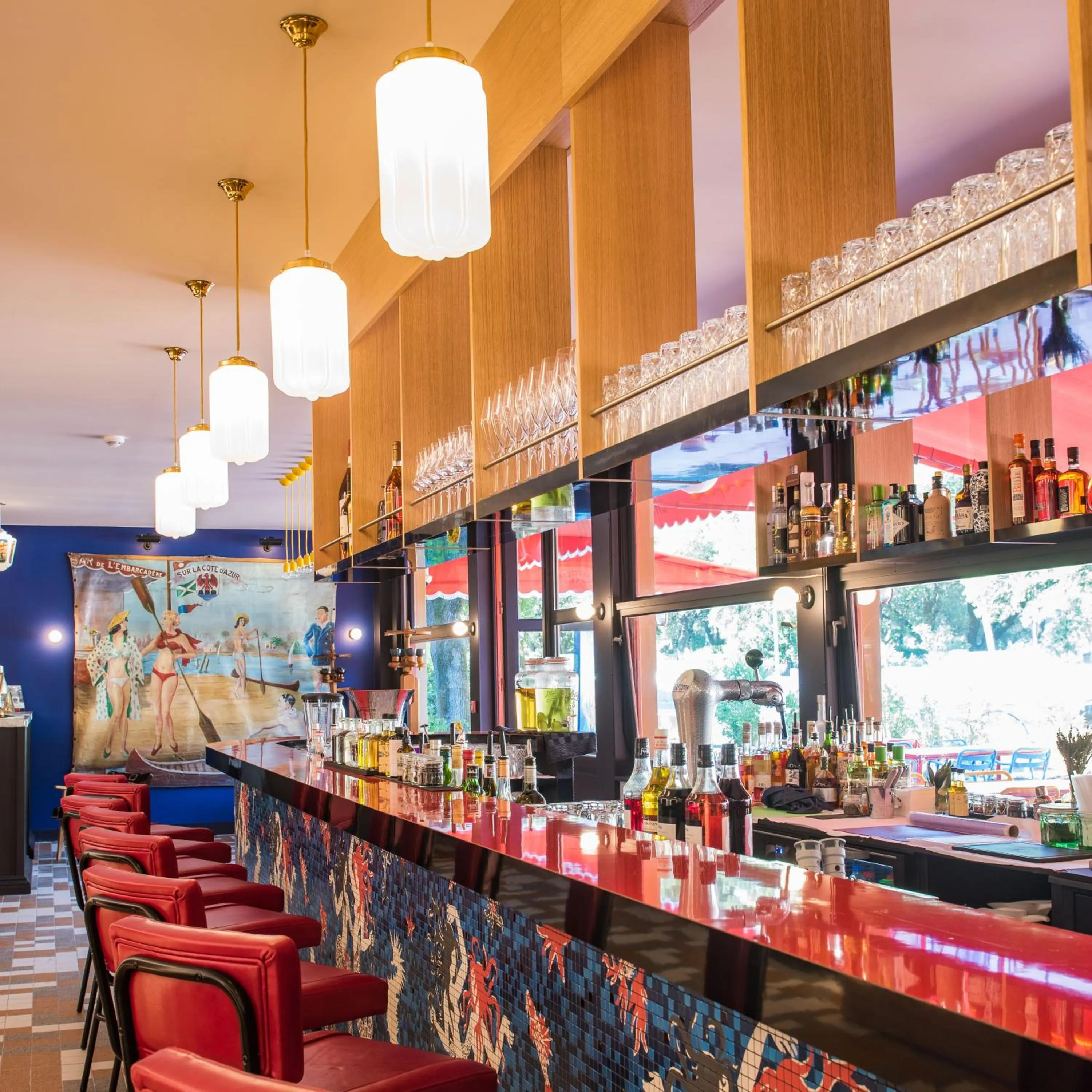 Lounge or bar in La Guitoune