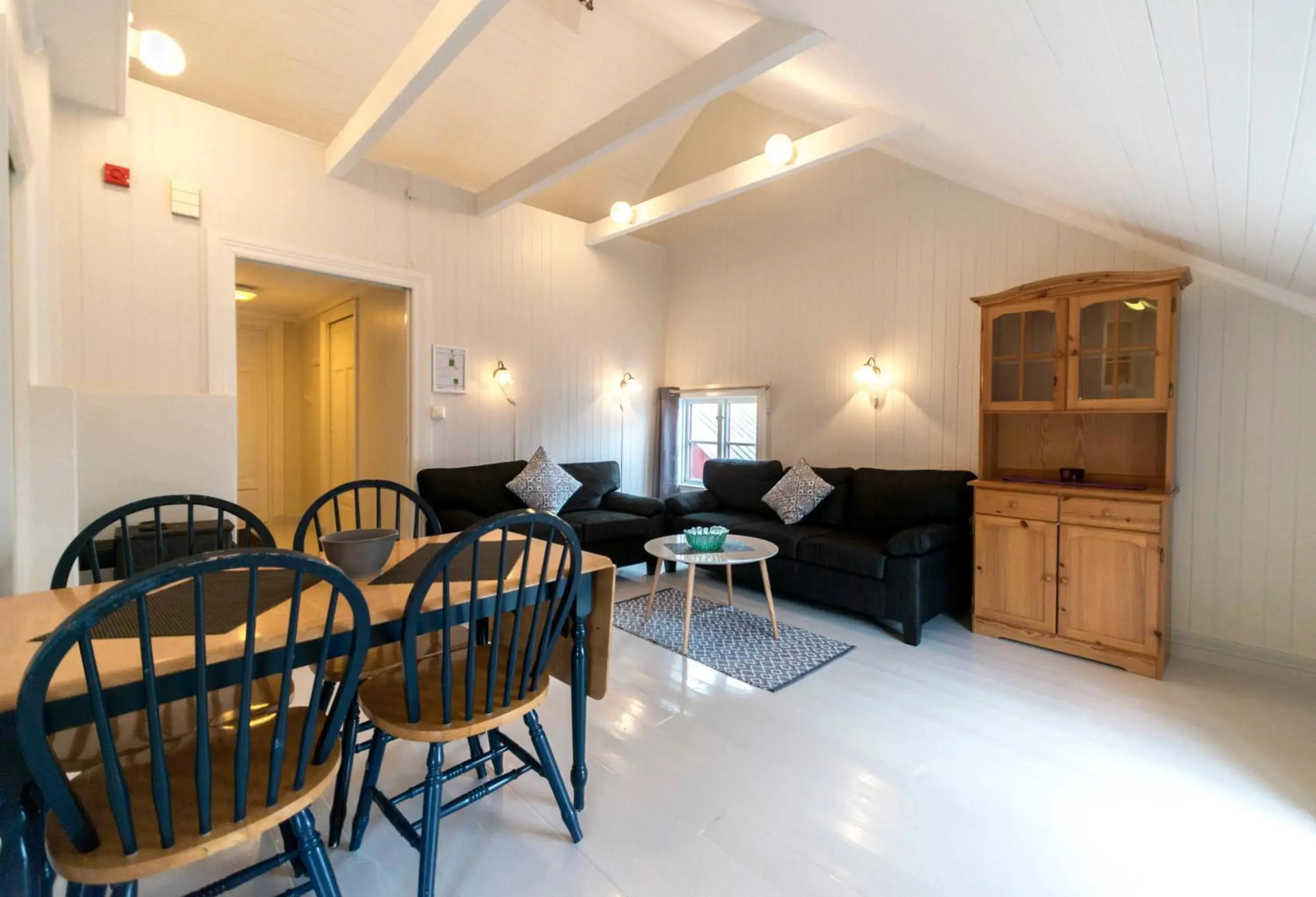 Two-Bedroom Apartment in Tyskhella Rorbuer Two-Bedroom Apartment in Tyskhella Rorbuer