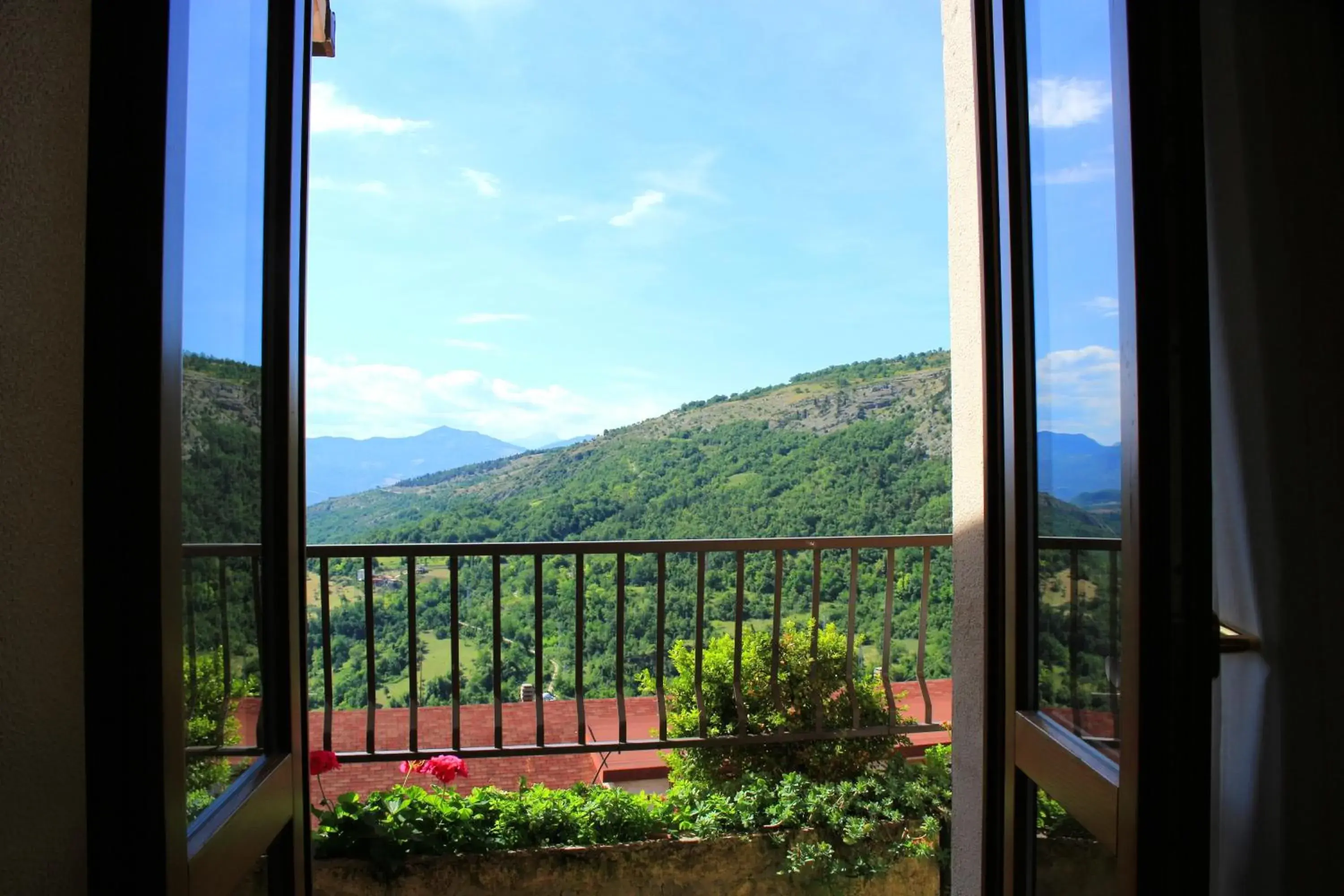 One-Bedroom Suite in Hotel Cercone One-Bedroom Suite in Hotel Cercone