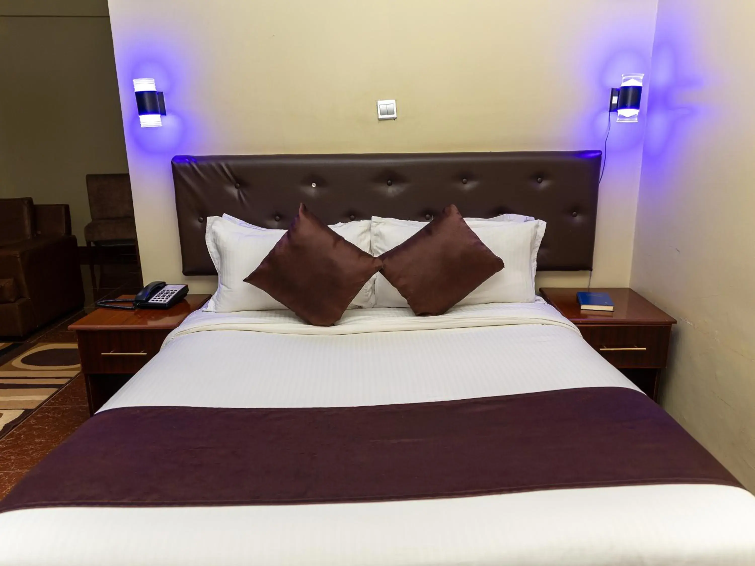 Standard Single Room - single occupancy in Maxland Hotel Standard Single Room - single occupancy in Maxland Hotel