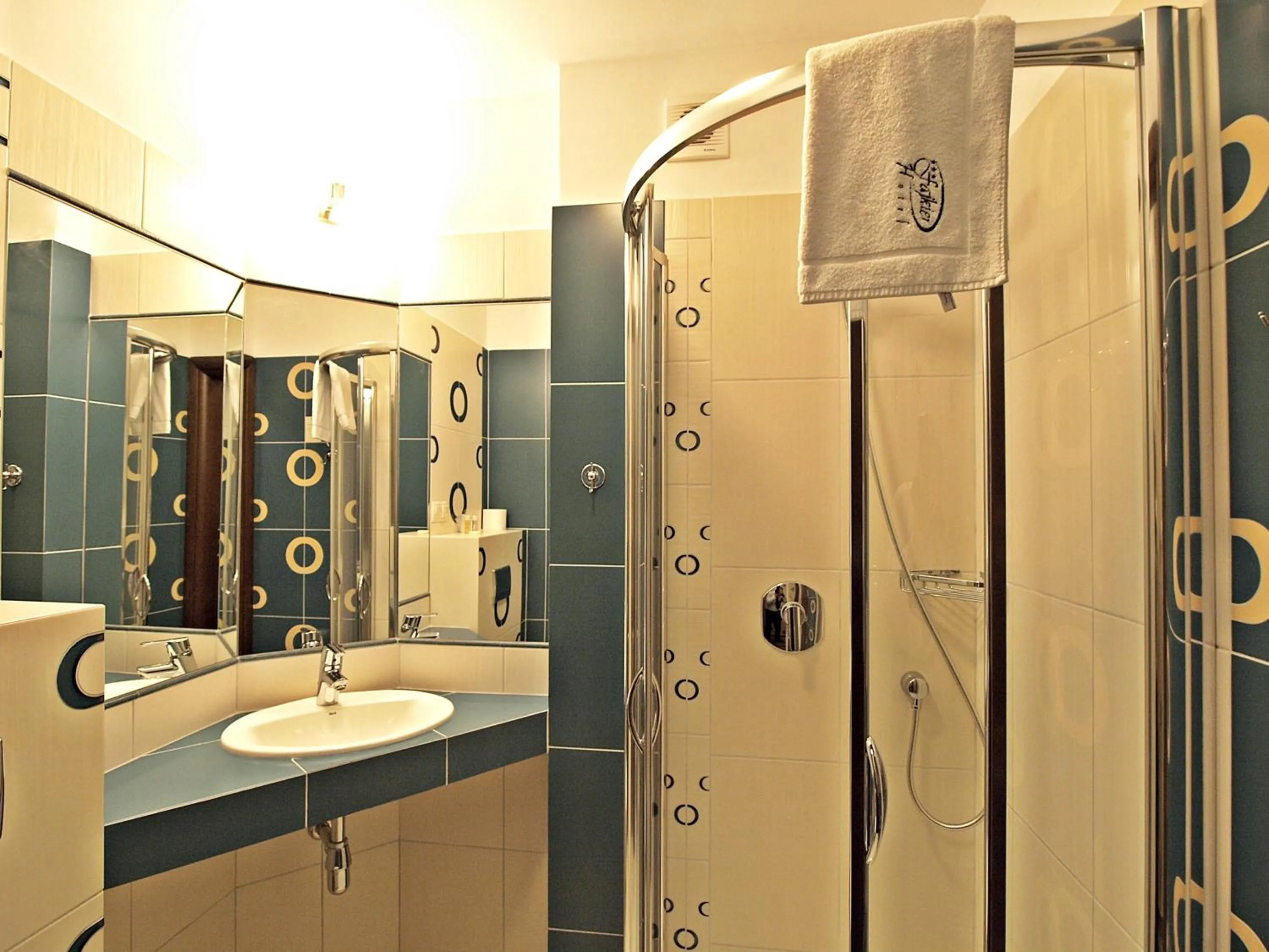 Bathroom in Hotel Fajkier