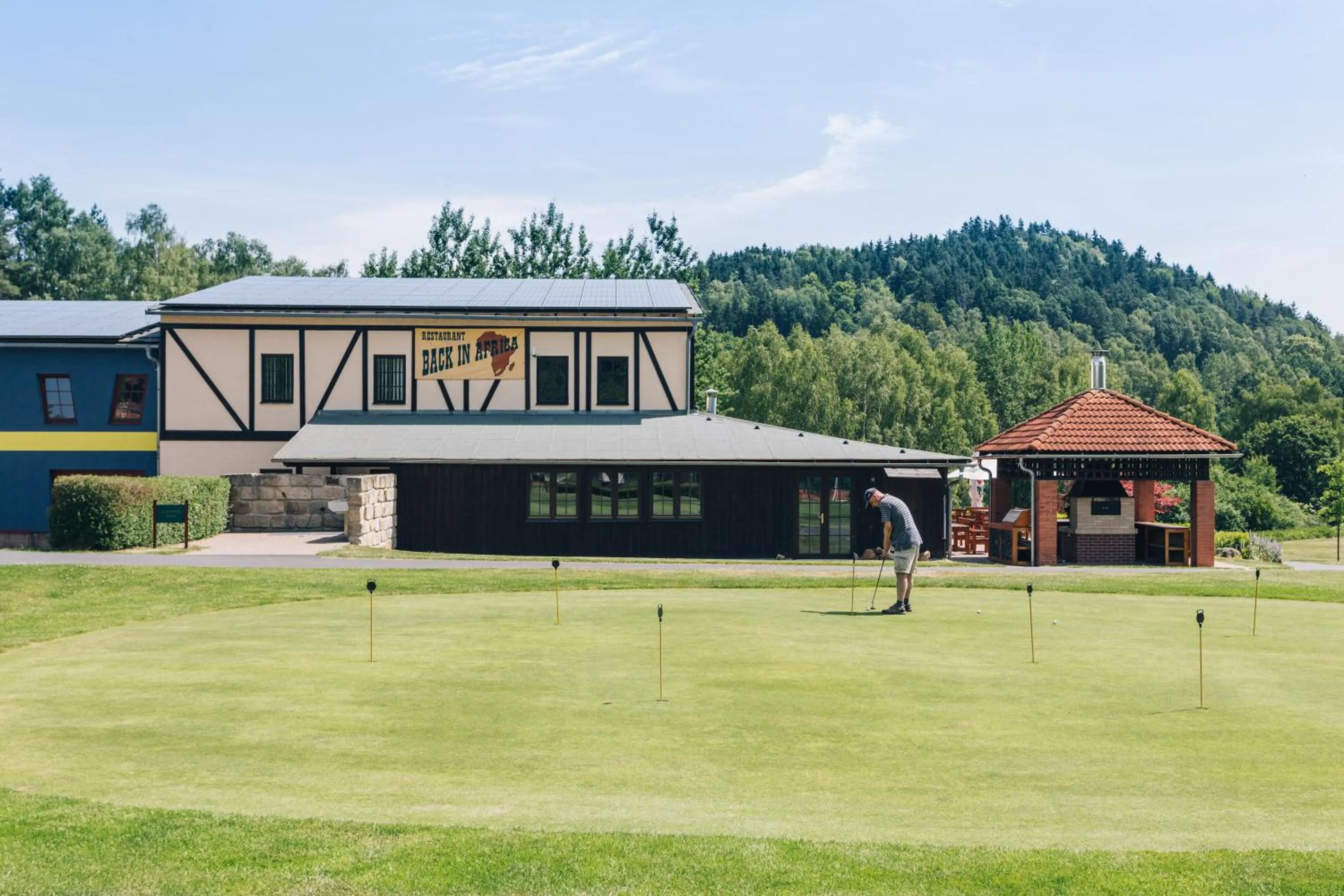 Property building in Resort Malevil