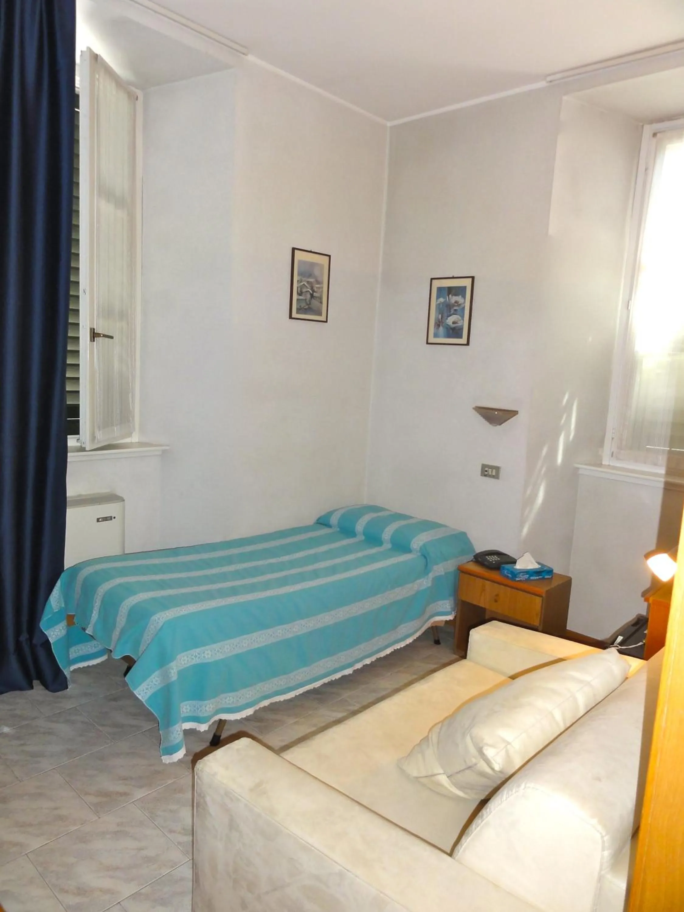 Bed in Albergo Ristorante Grigna