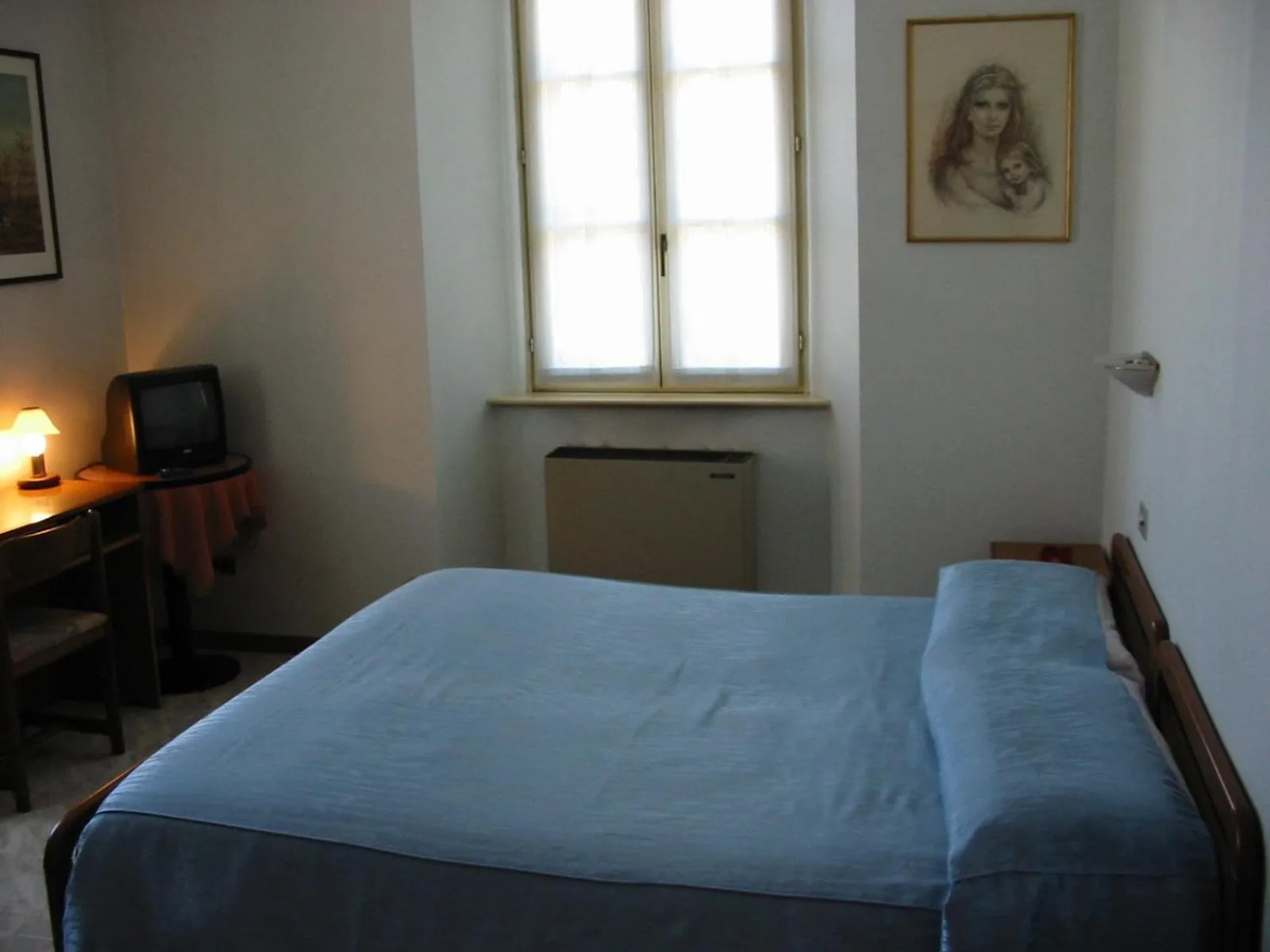 TV and multimedia, Bed in Albergo Ristorante Grigna