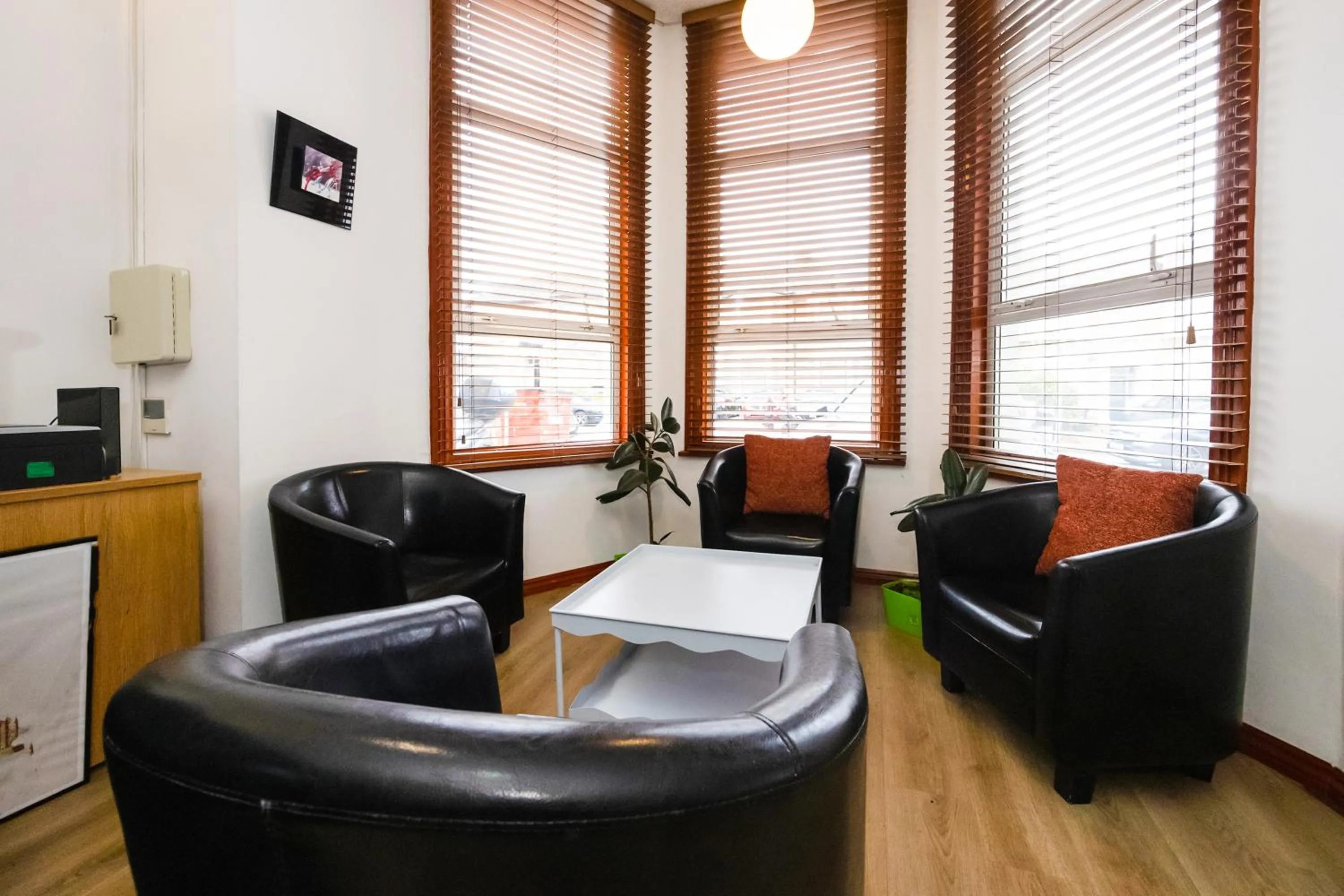 Lobby or reception in Arinza Hotel, London Ilford