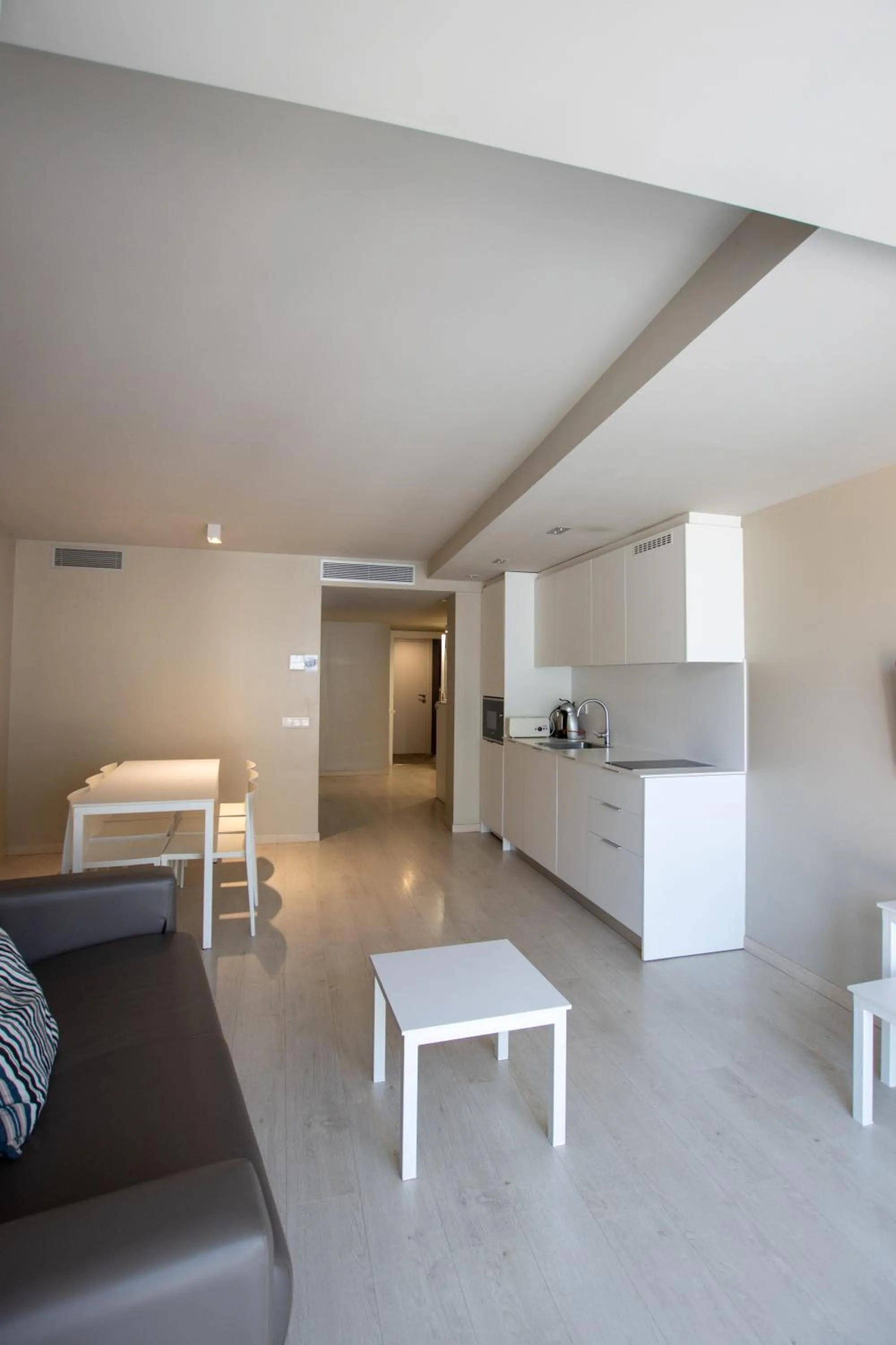 Seating area in Daro Apartments